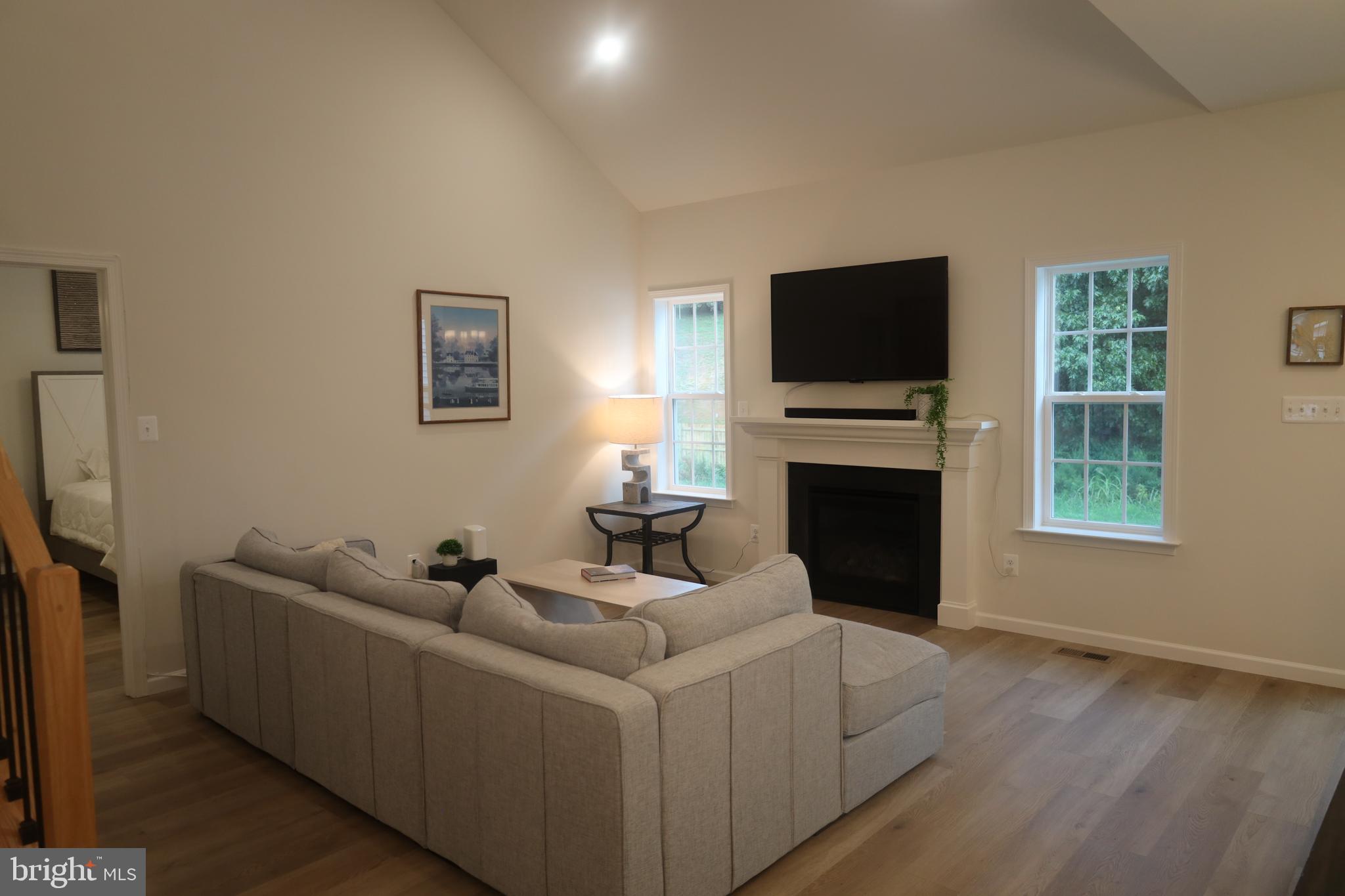 KELLERTON - Residential Lease