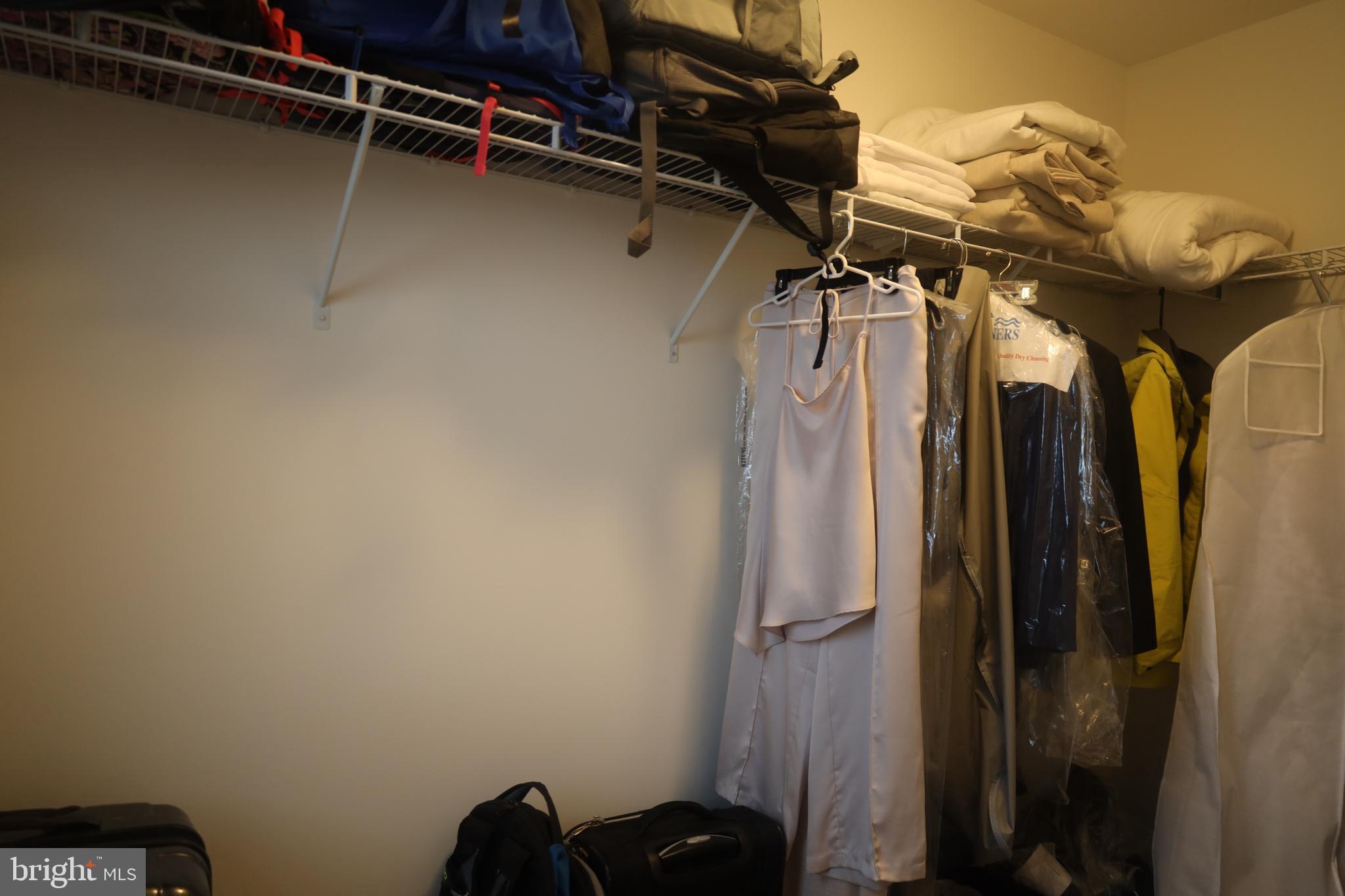 KELLERTON - Residential Lease