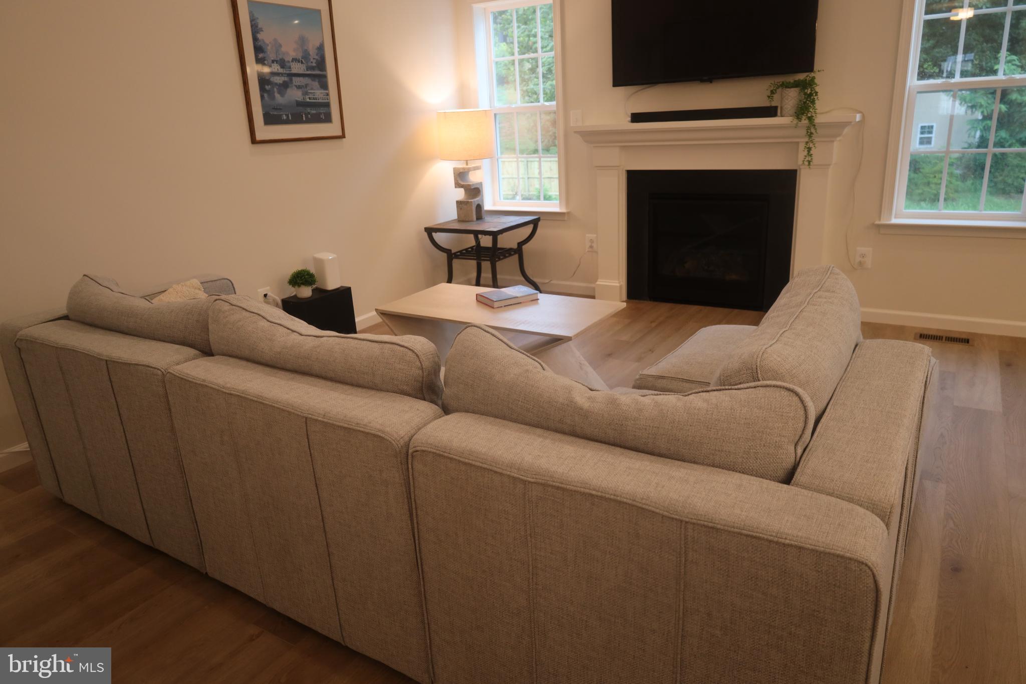 KELLERTON - Residential Lease