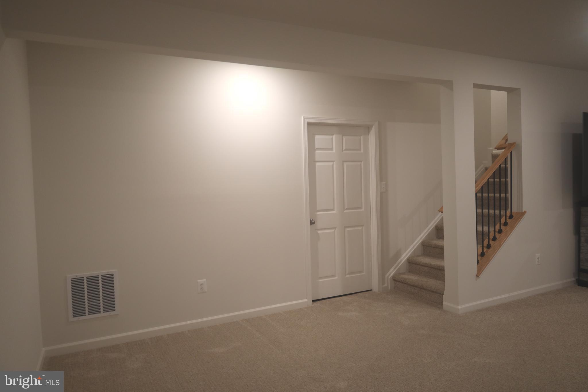 KELLERTON - Residential Lease