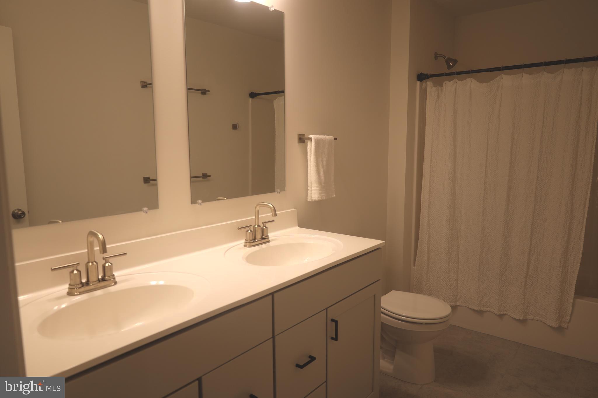 KELLERTON - Residential Lease