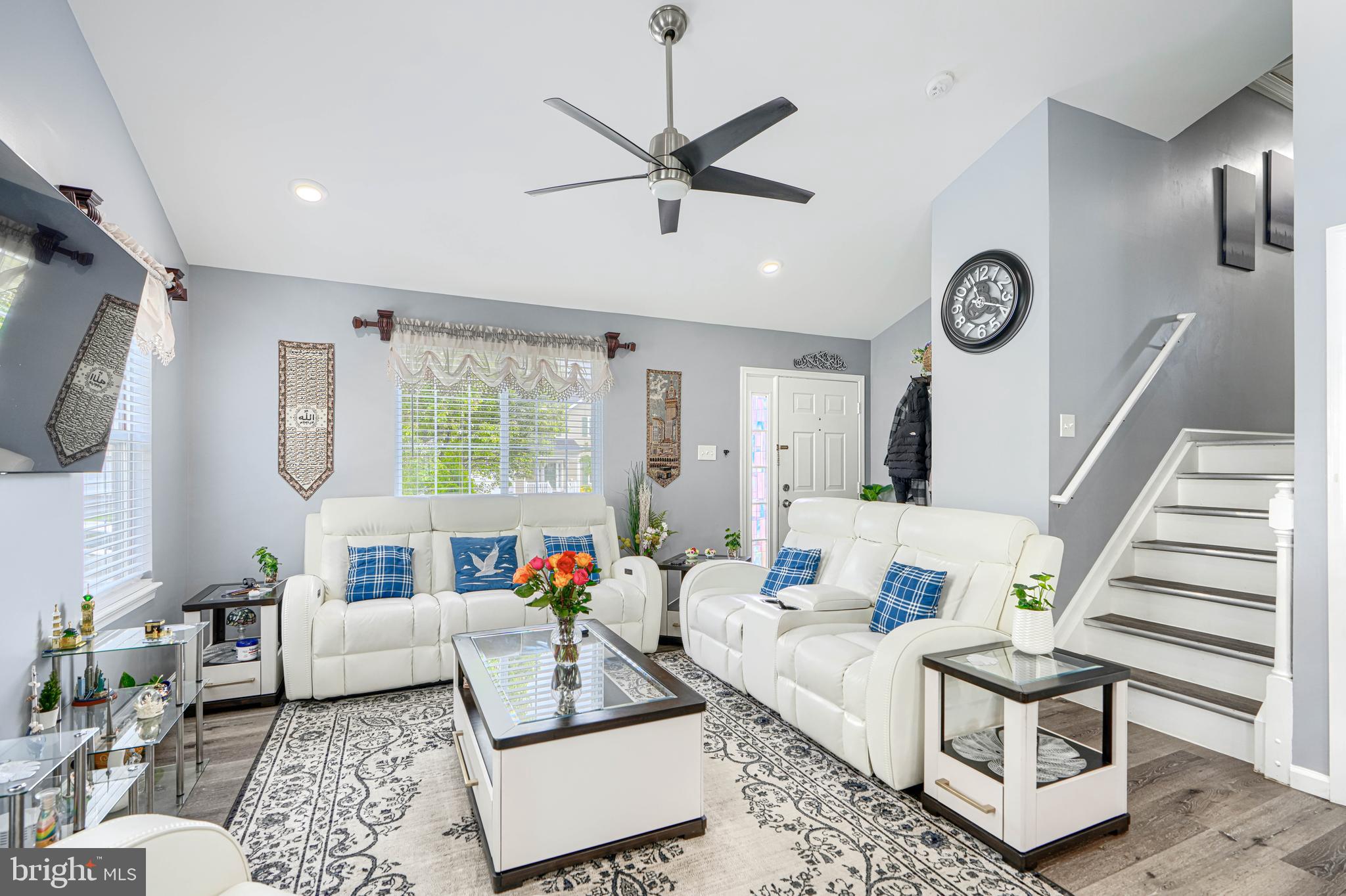 WILLOW HILL - Residential