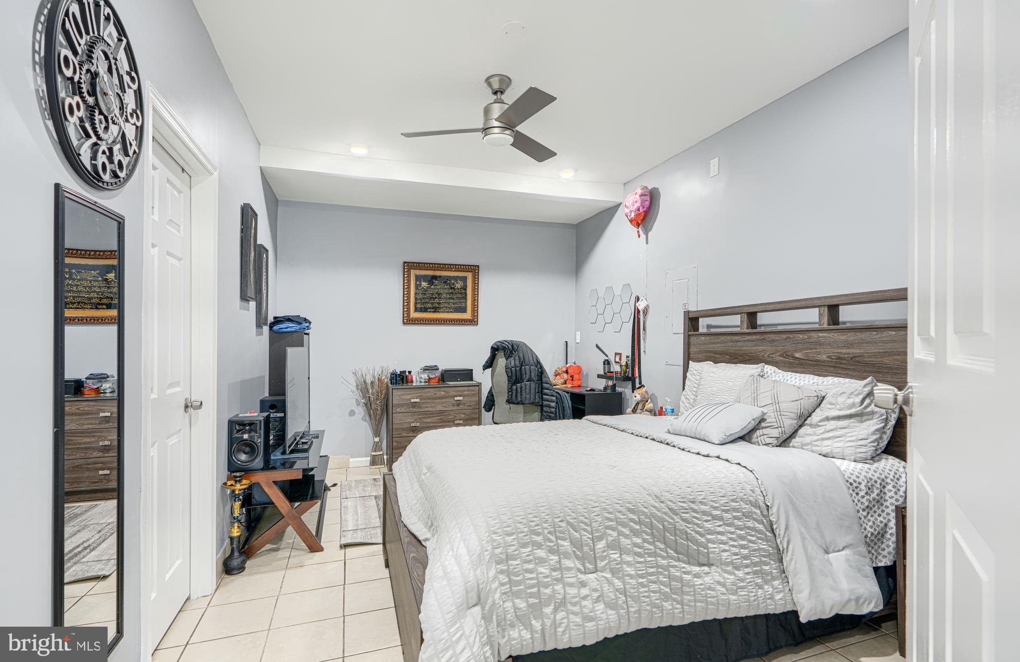 WILLOW HILL - Residential