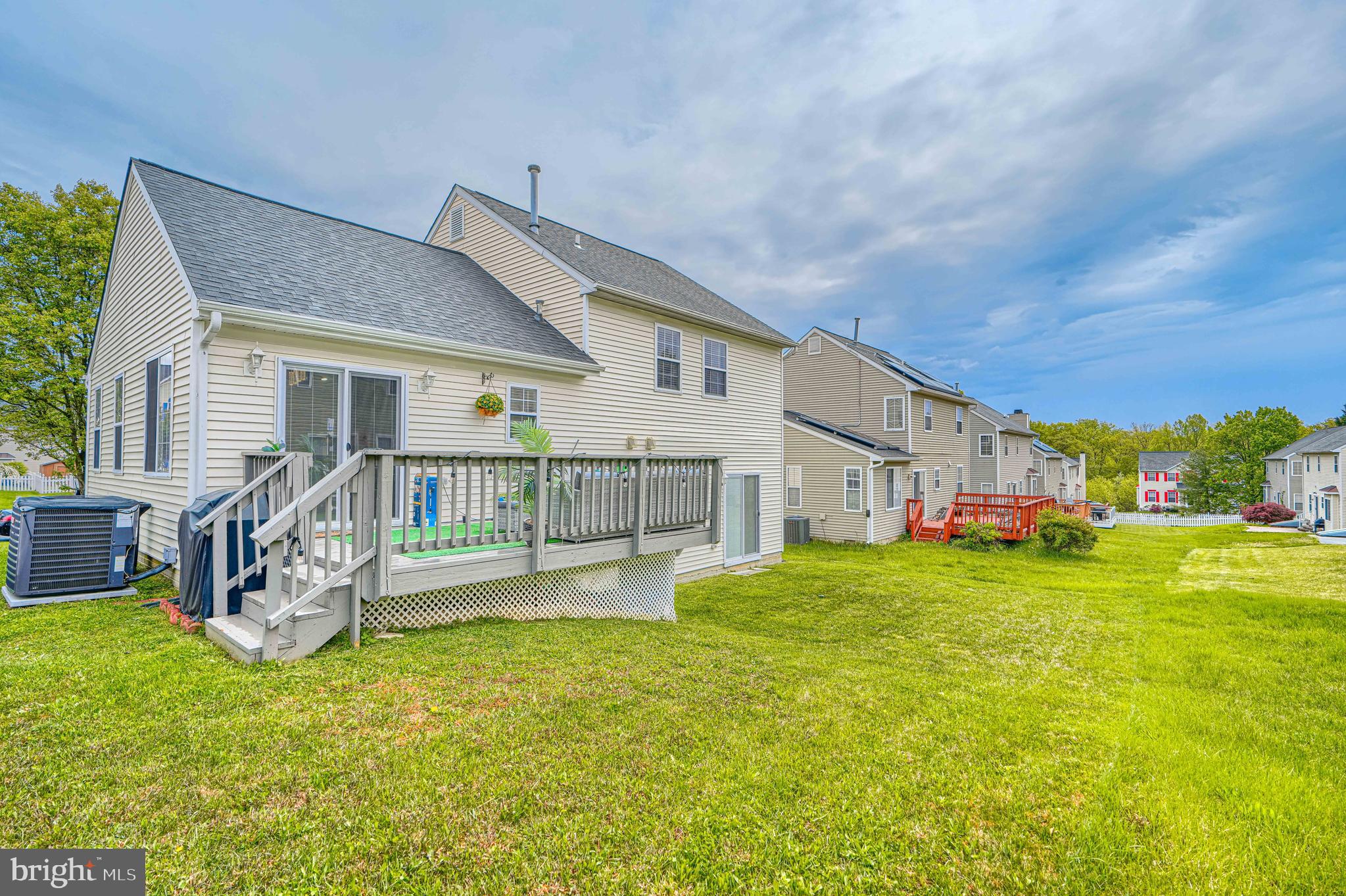 WILLOW HILL - Residential