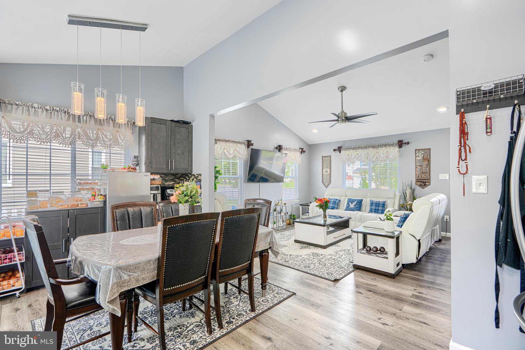 WILLOW HILL - Residential