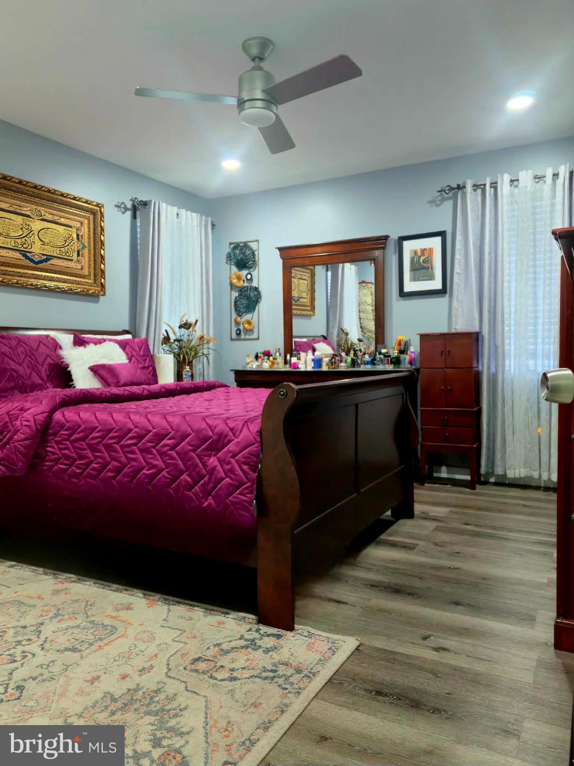 WILLOW HILL - Residential