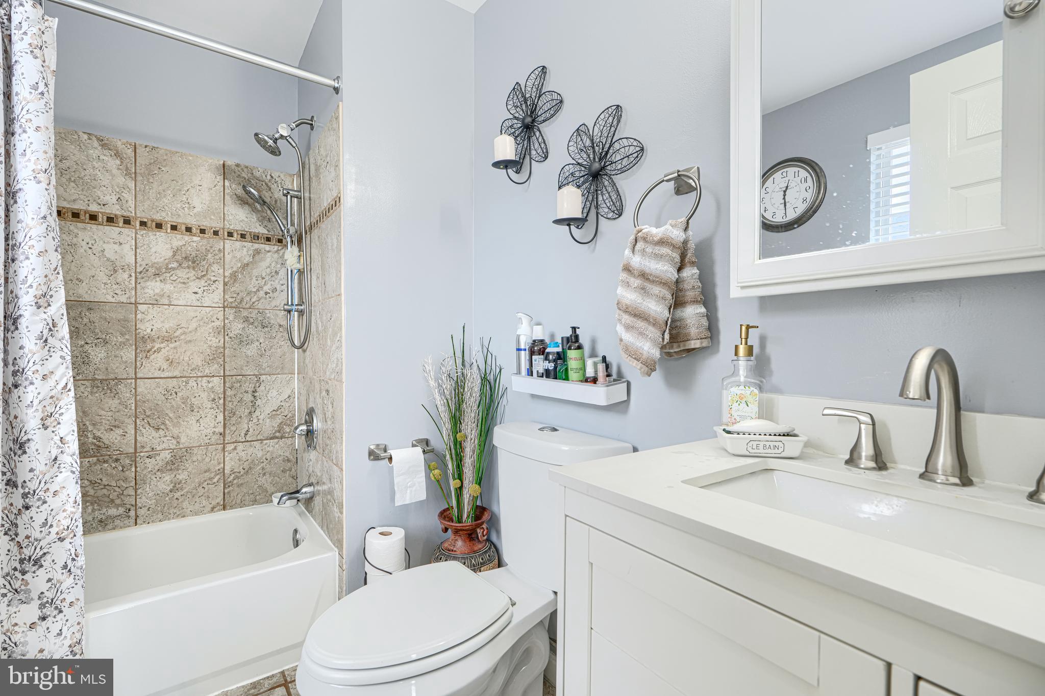 WILLOW HILL - Residential