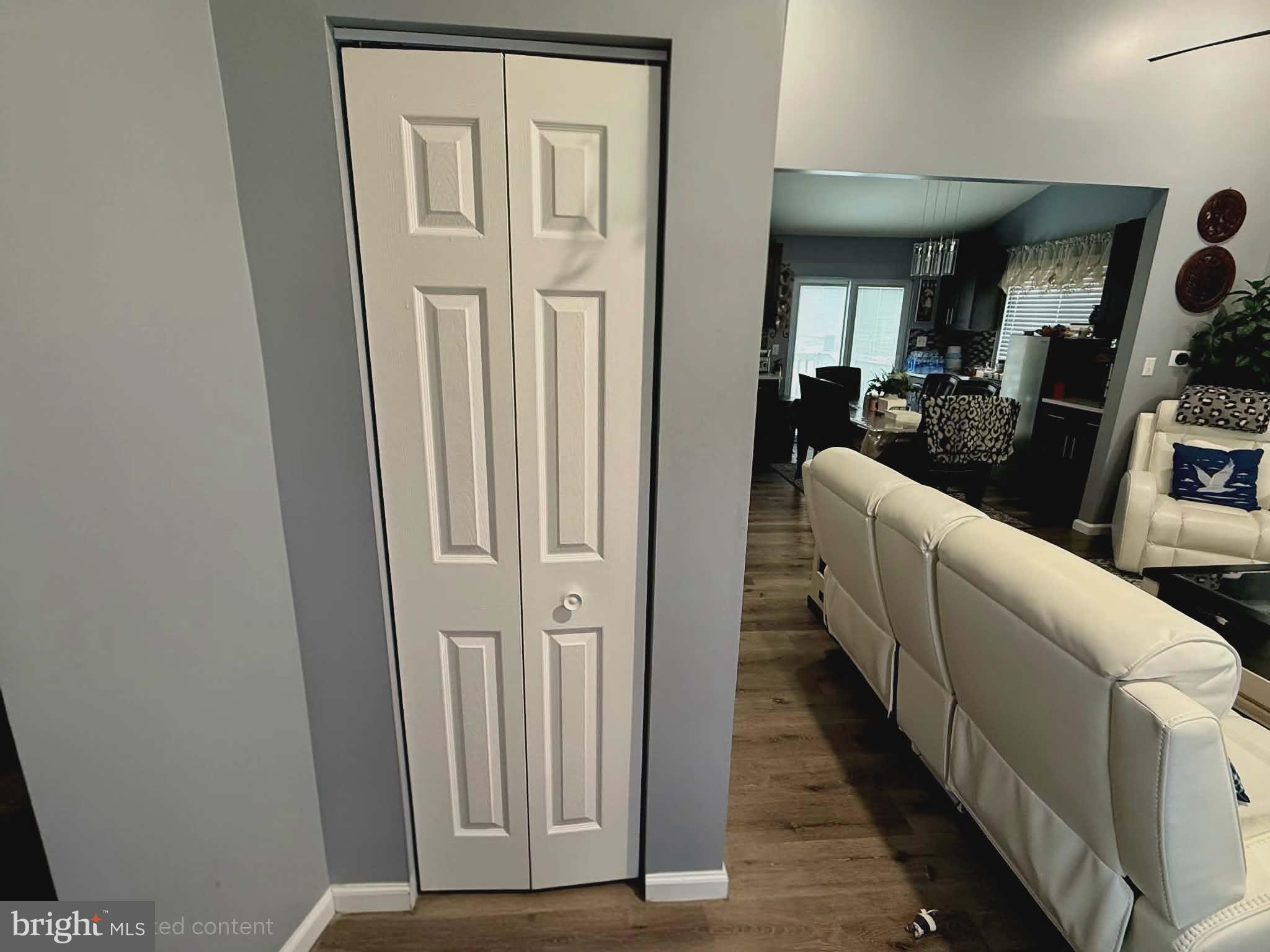 WILLOW HILL - Residential