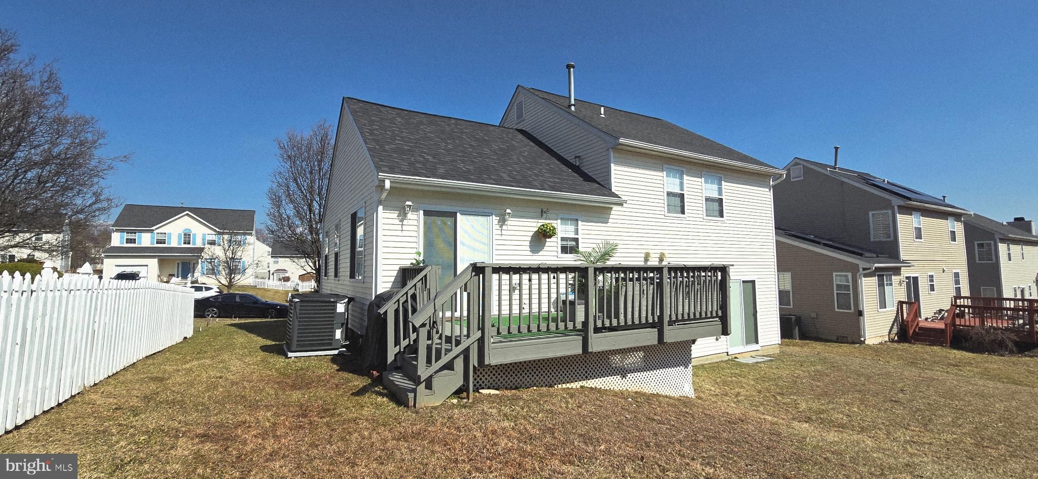 WILLOW HILL - Residential