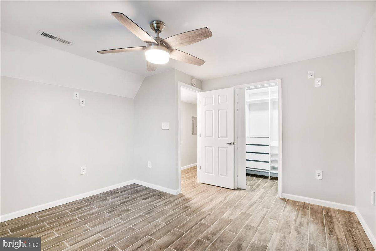 HAMMONDS MILL - Residential