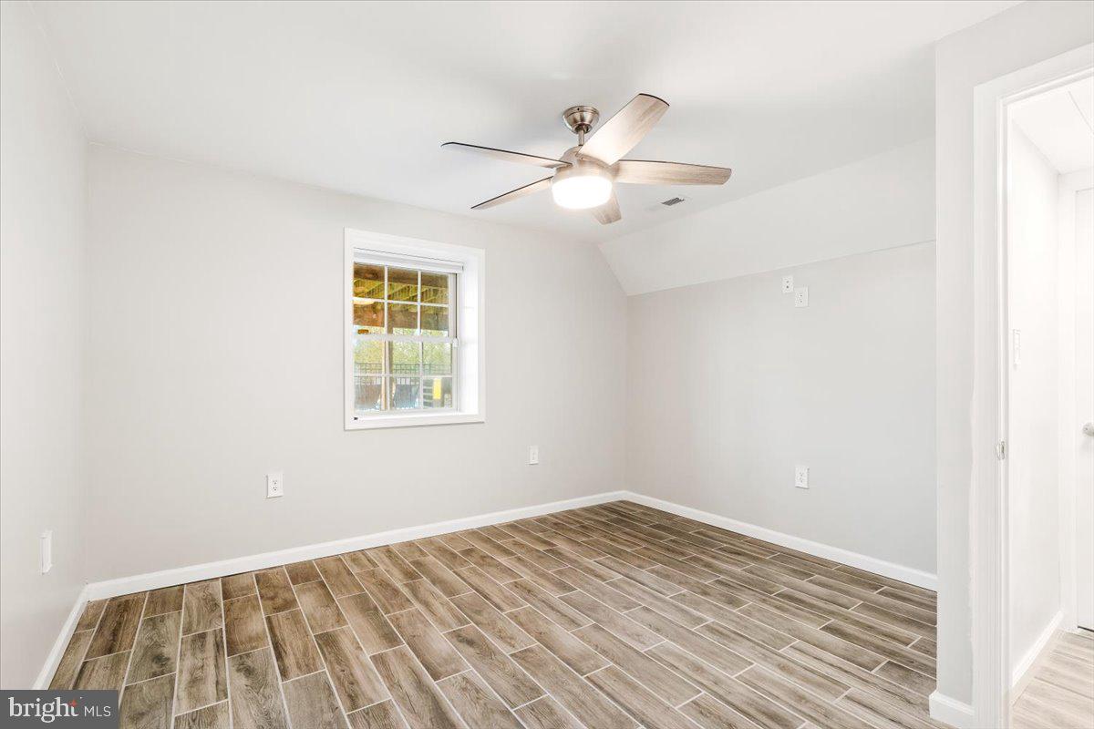 HAMMONDS MILL - Residential