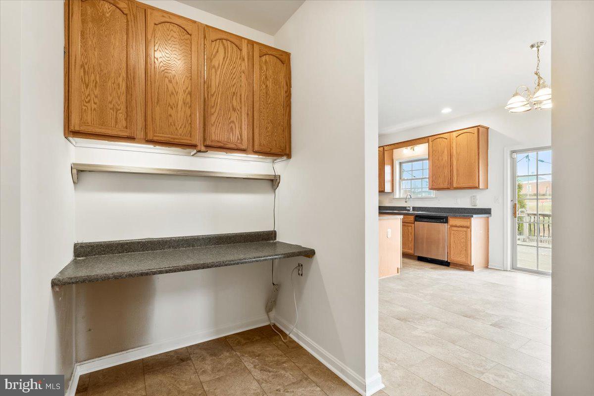 HAMMONDS MILL - Residential