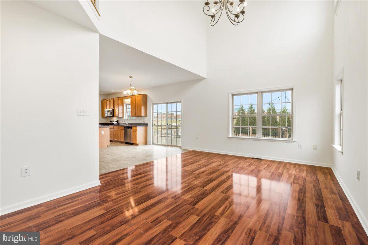 HAMMONDS MILL - Residential