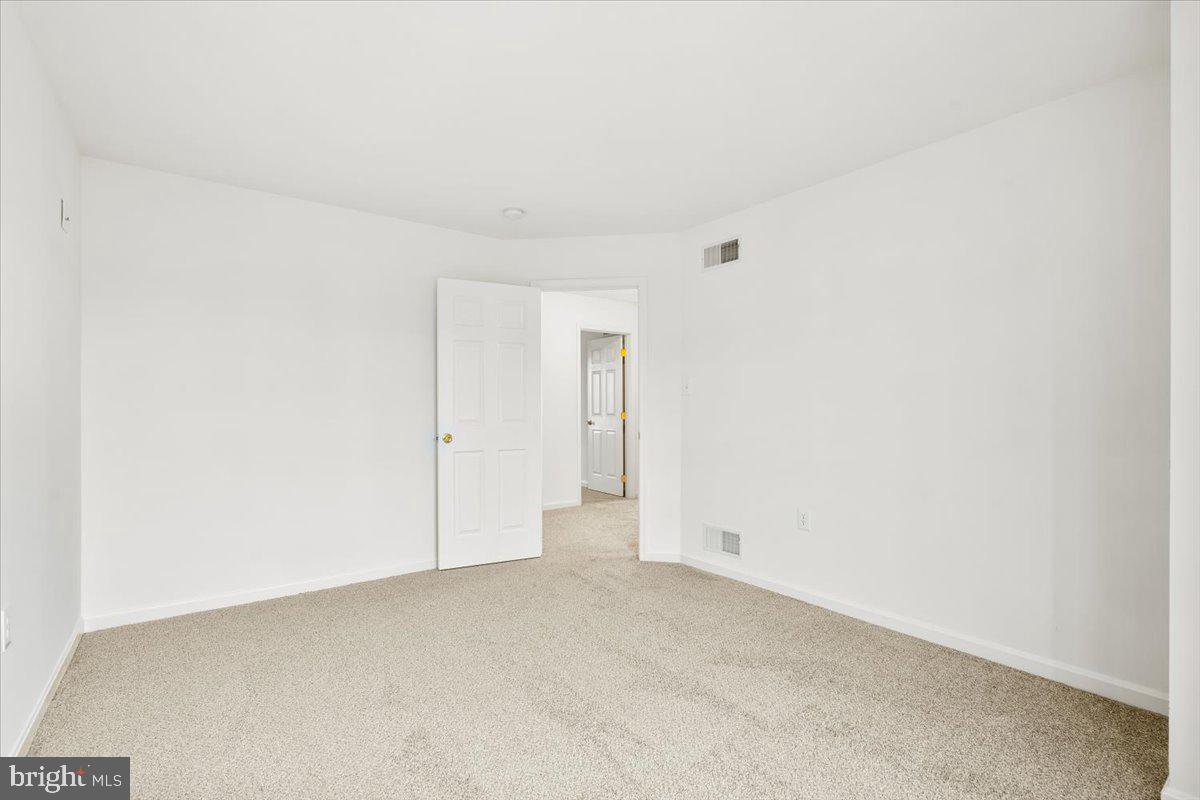 HAMMONDS MILL - Residential