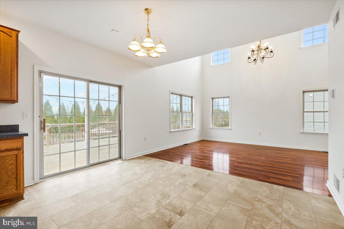 HAMMONDS MILL - Residential