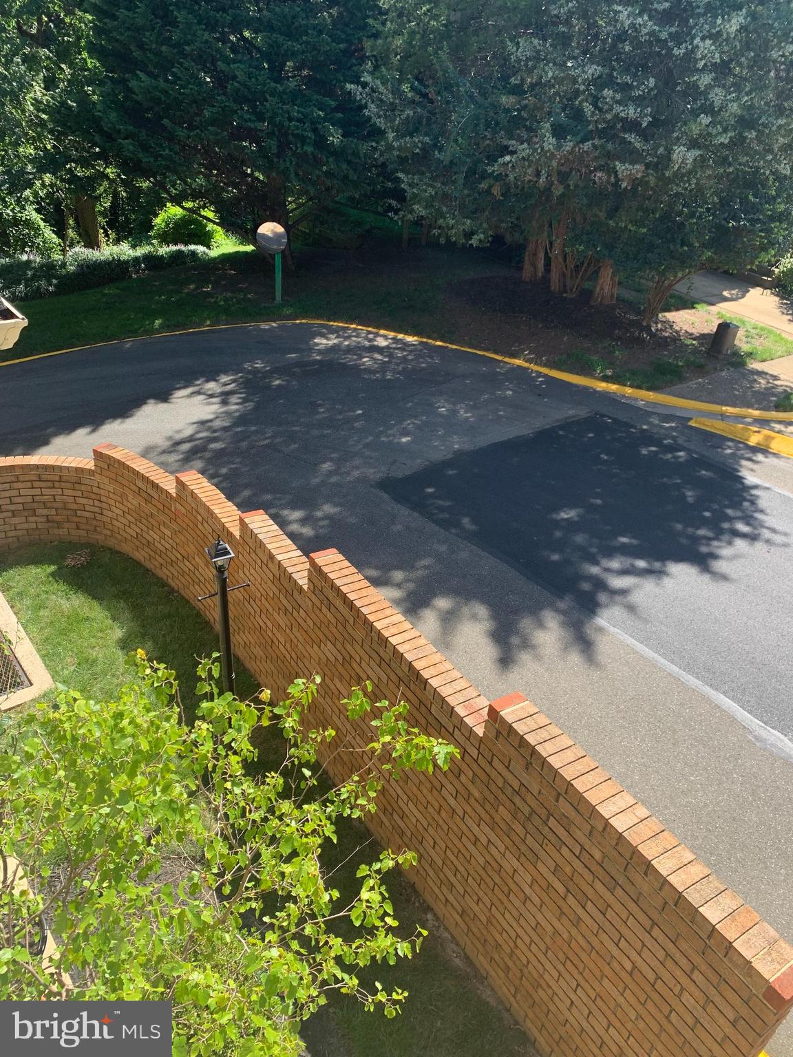 CHATEAUX CONDO - Residential