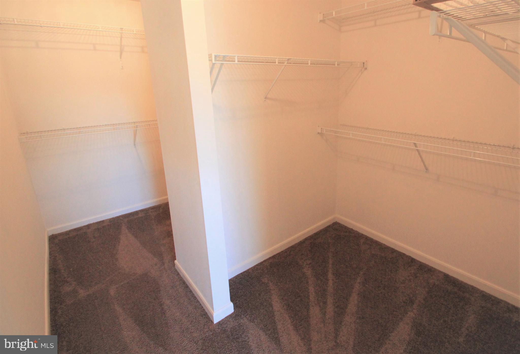 STRATFORD PLACE - Residential