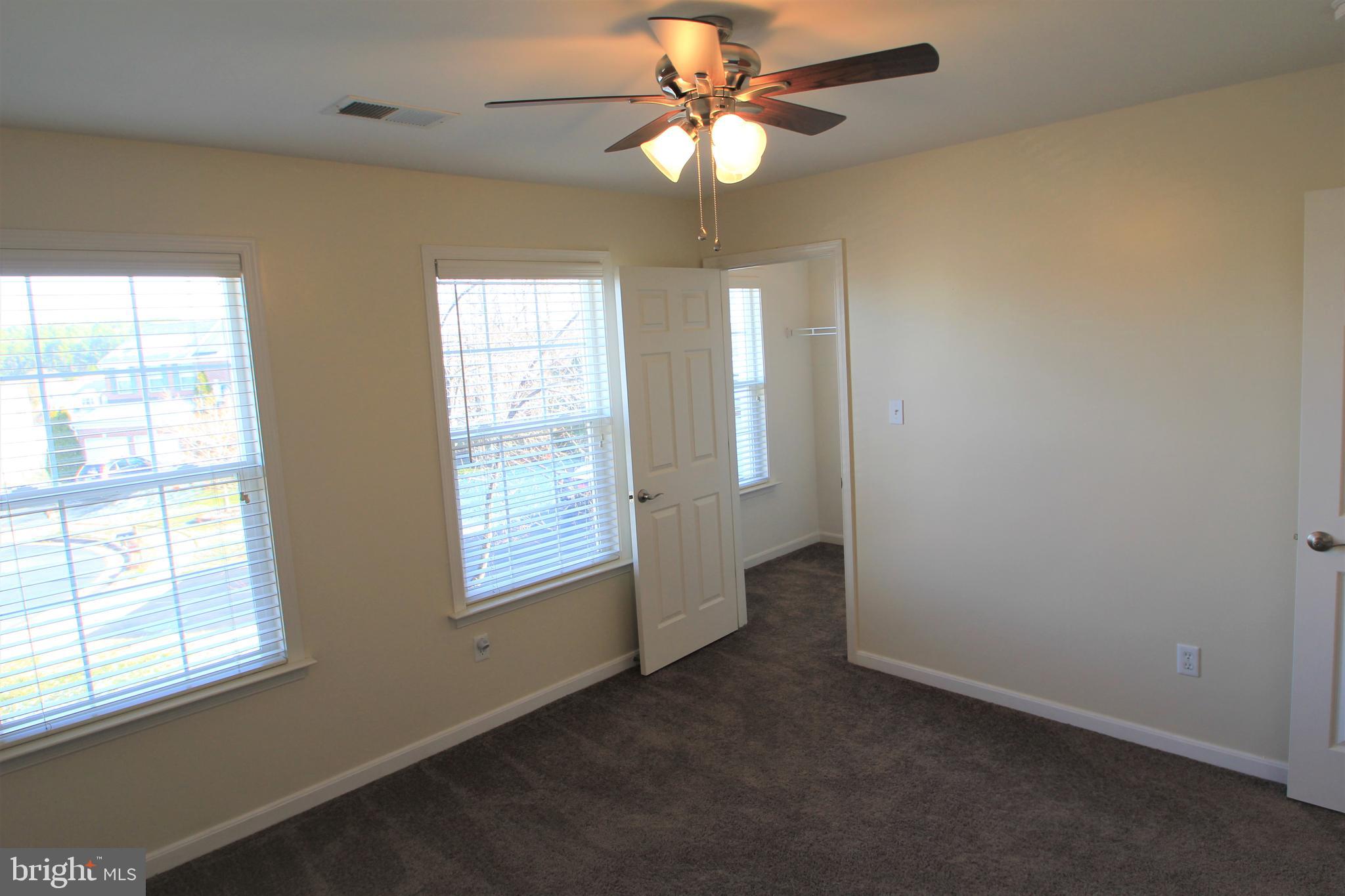 STRATFORD PLACE - Residential