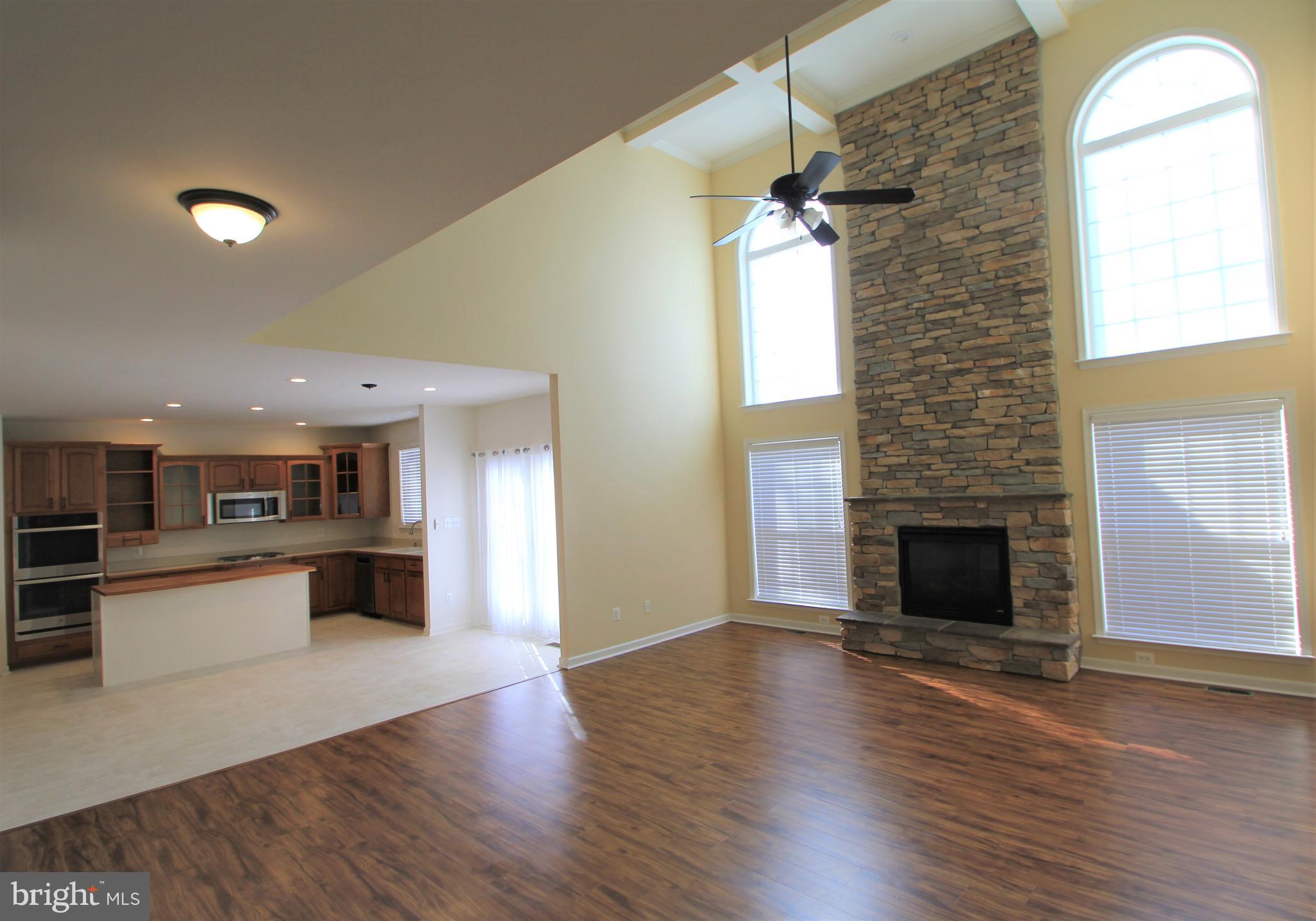 STRATFORD PLACE - Residential