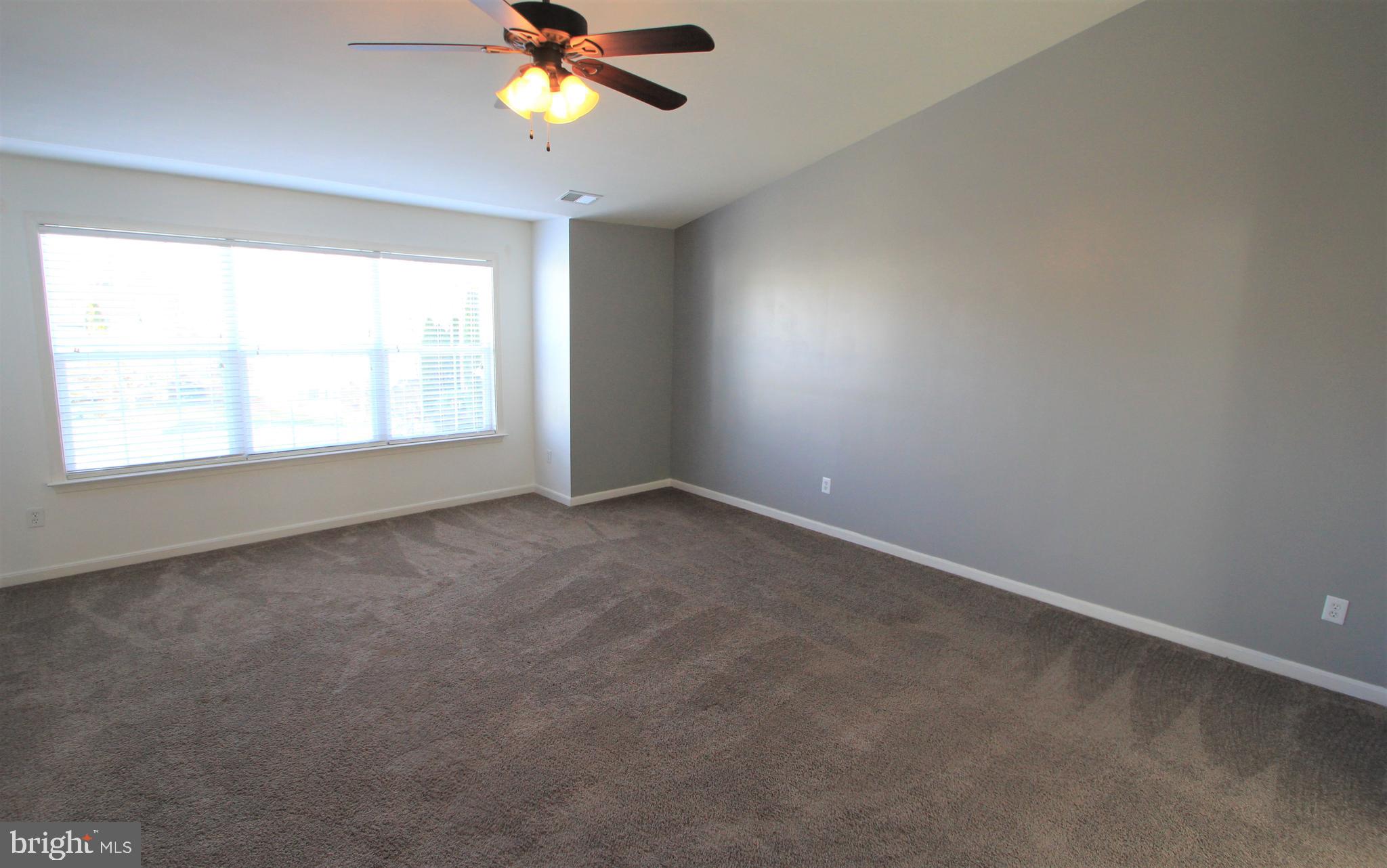 STRATFORD PLACE - Residential