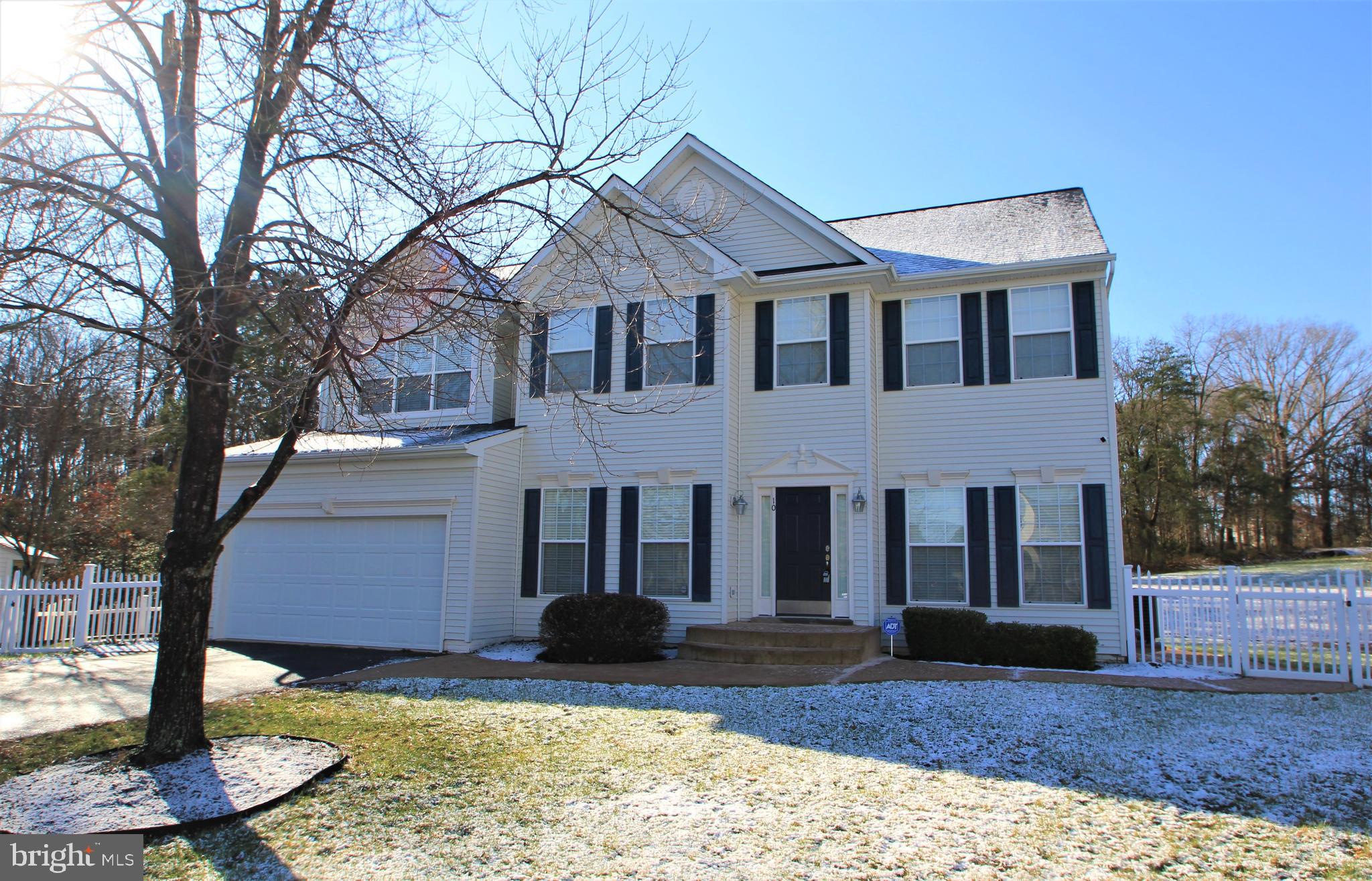 STRATFORD PLACE - Residential