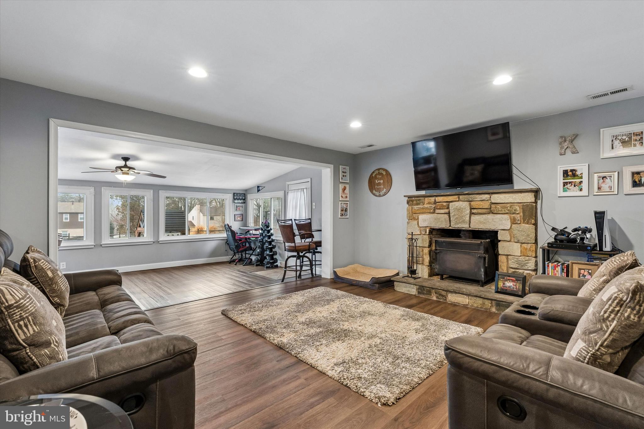 COLLEGE PARK - Residential