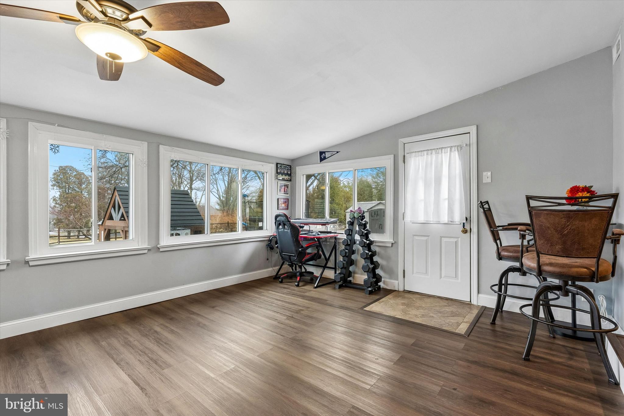 COLLEGE PARK - Residential