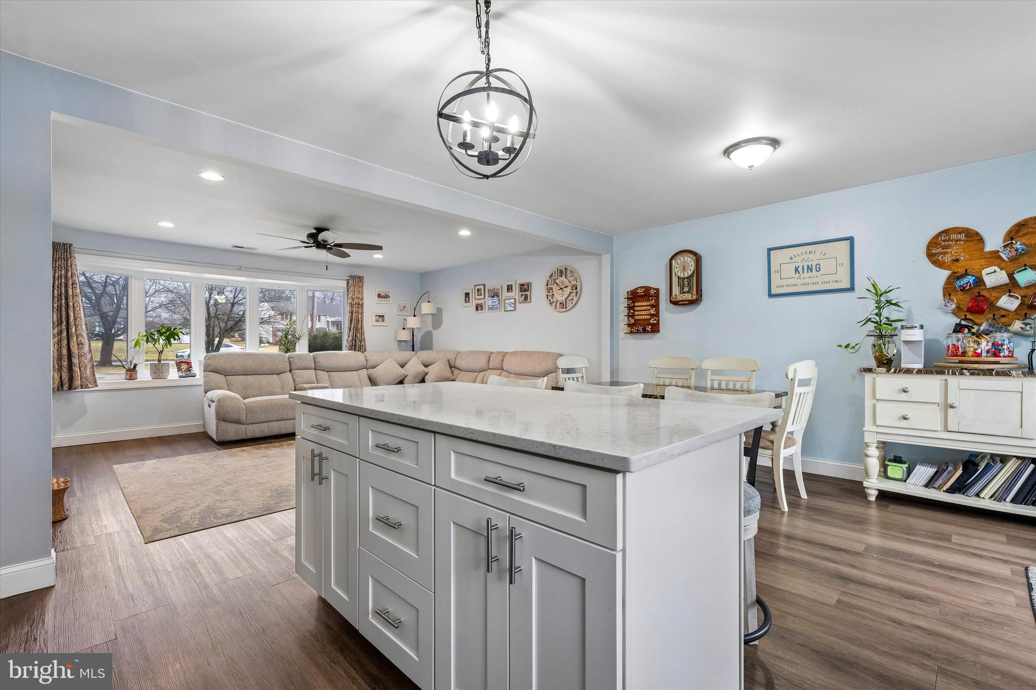 COLLEGE PARK - Residential