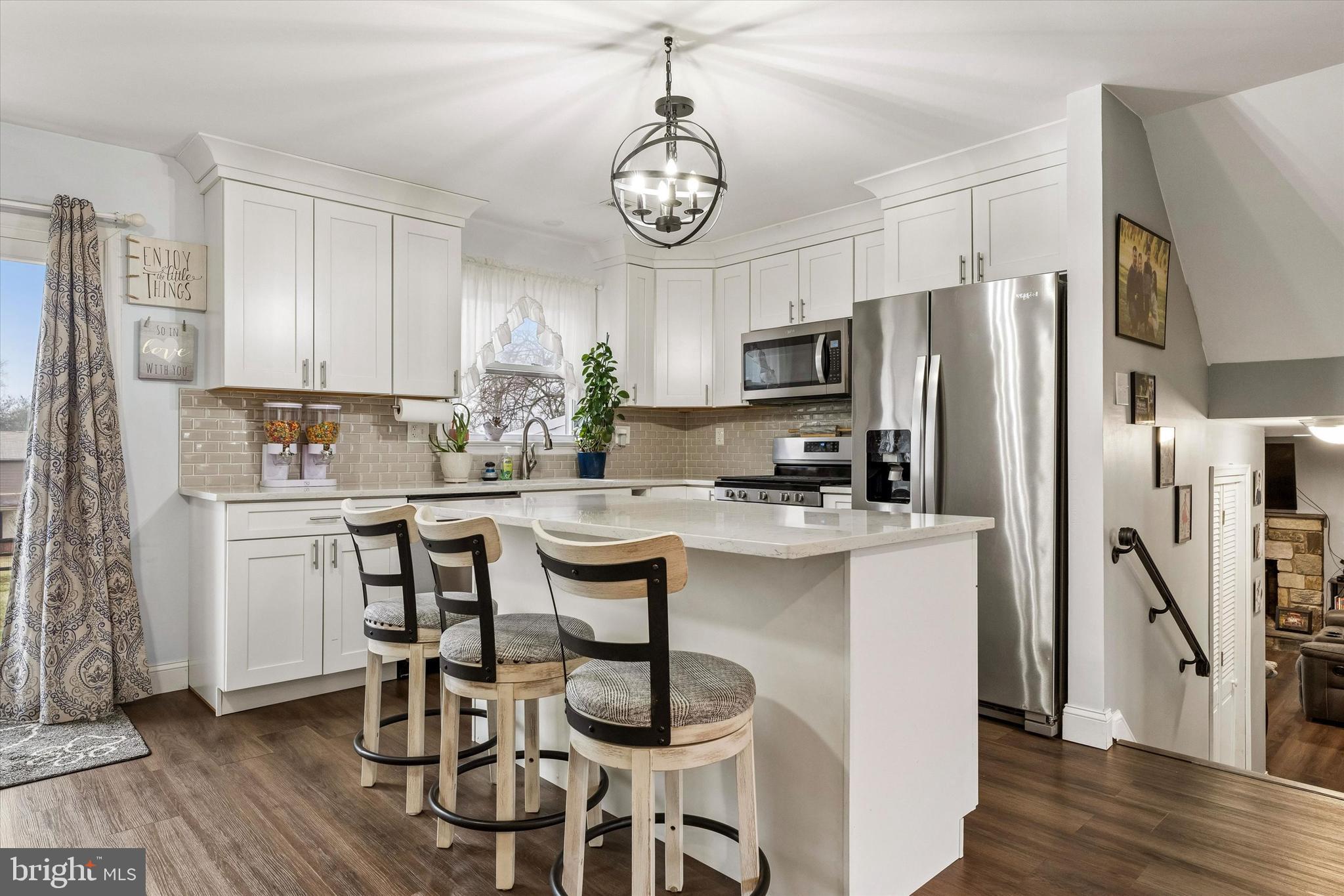 COLLEGE PARK - Residential