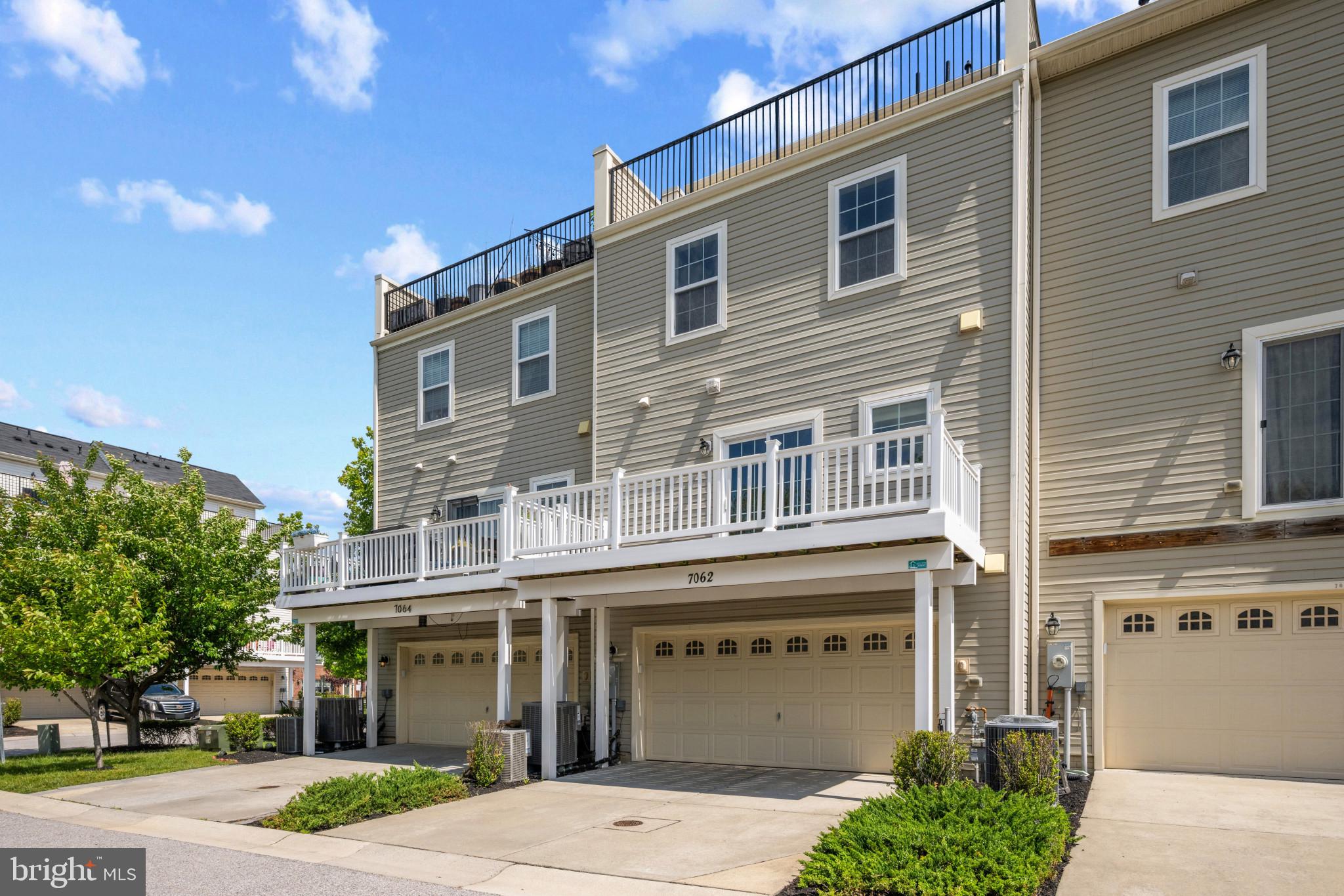 OXFORD SQUARE - Residential