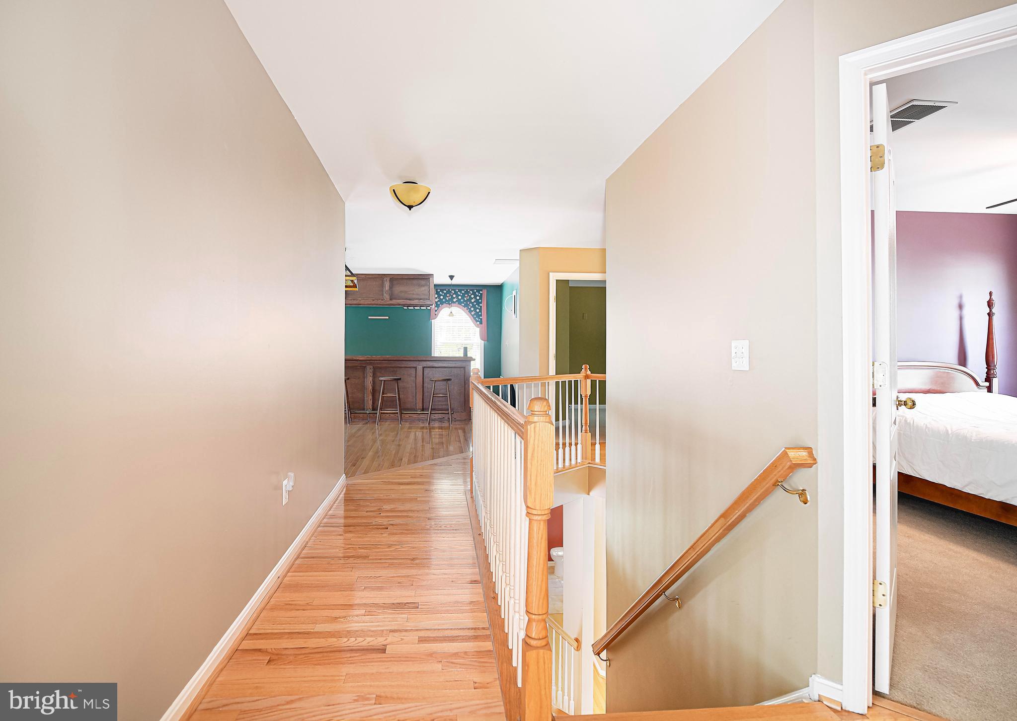 WEST VALLEY OAKS - Residential