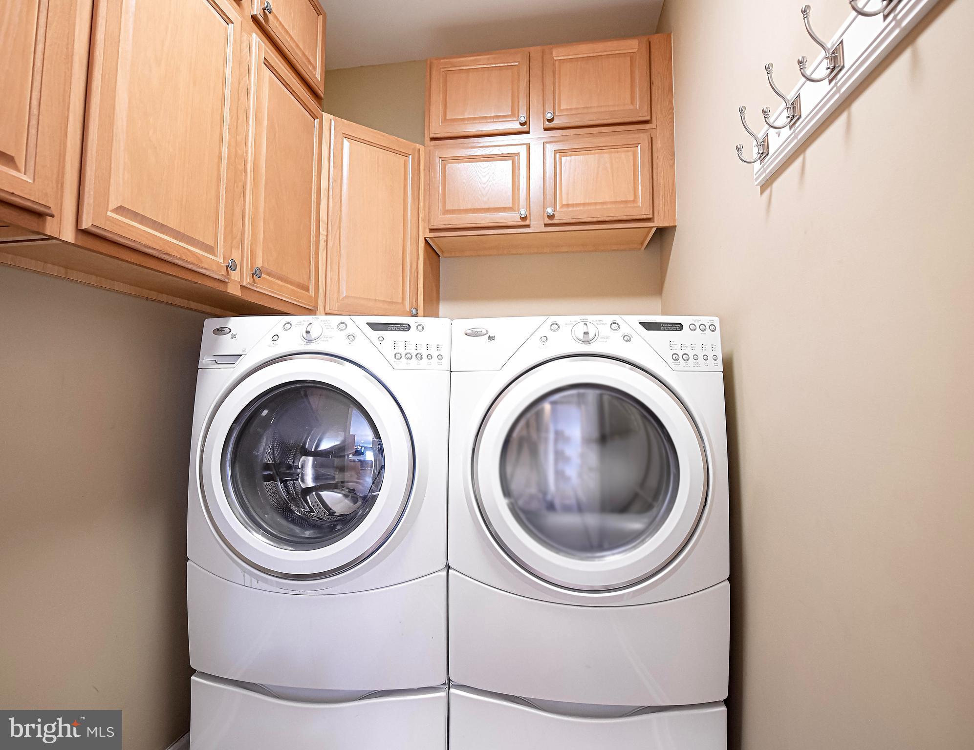 WEST VALLEY OAKS - Residential