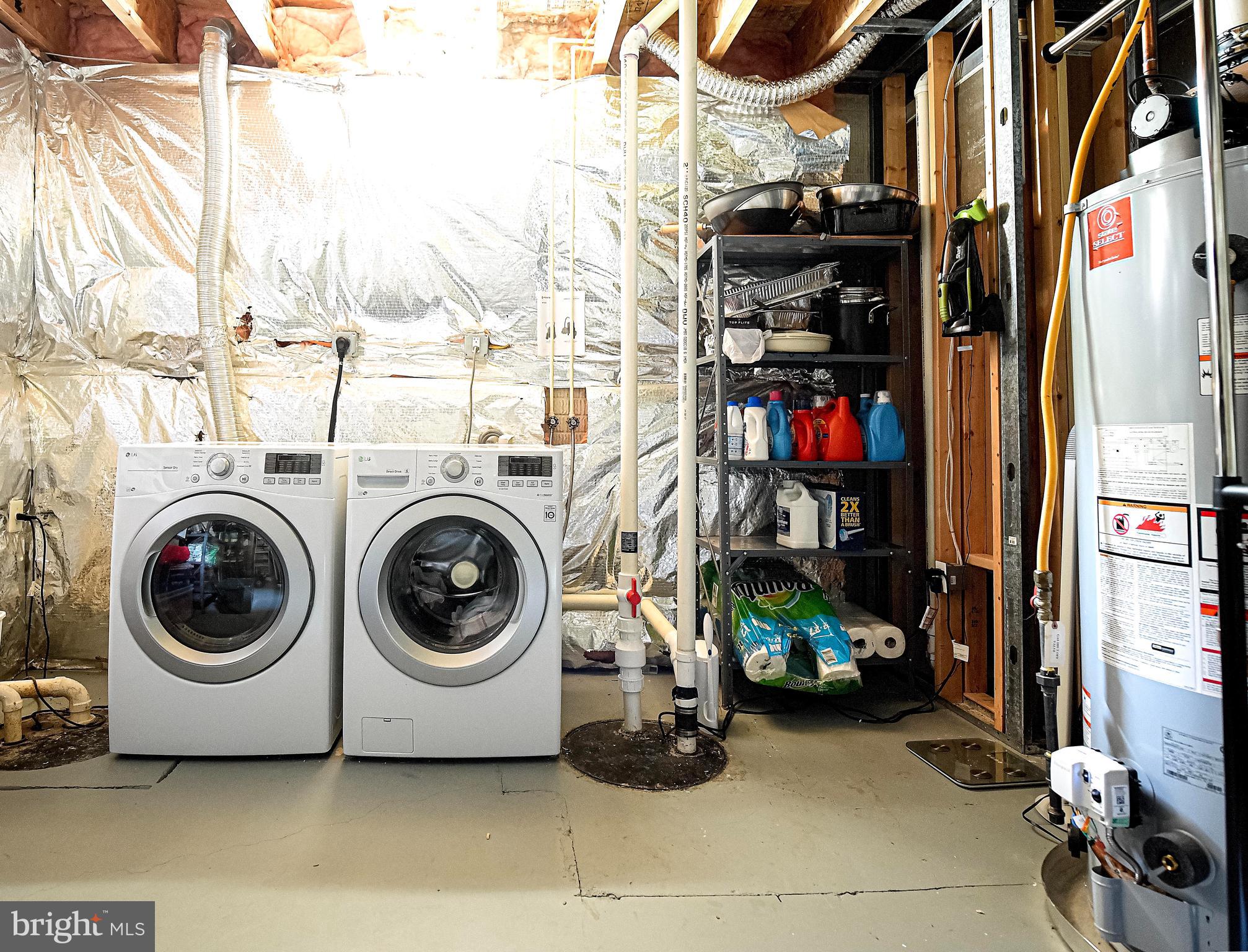 WEST VALLEY OAKS - Residential