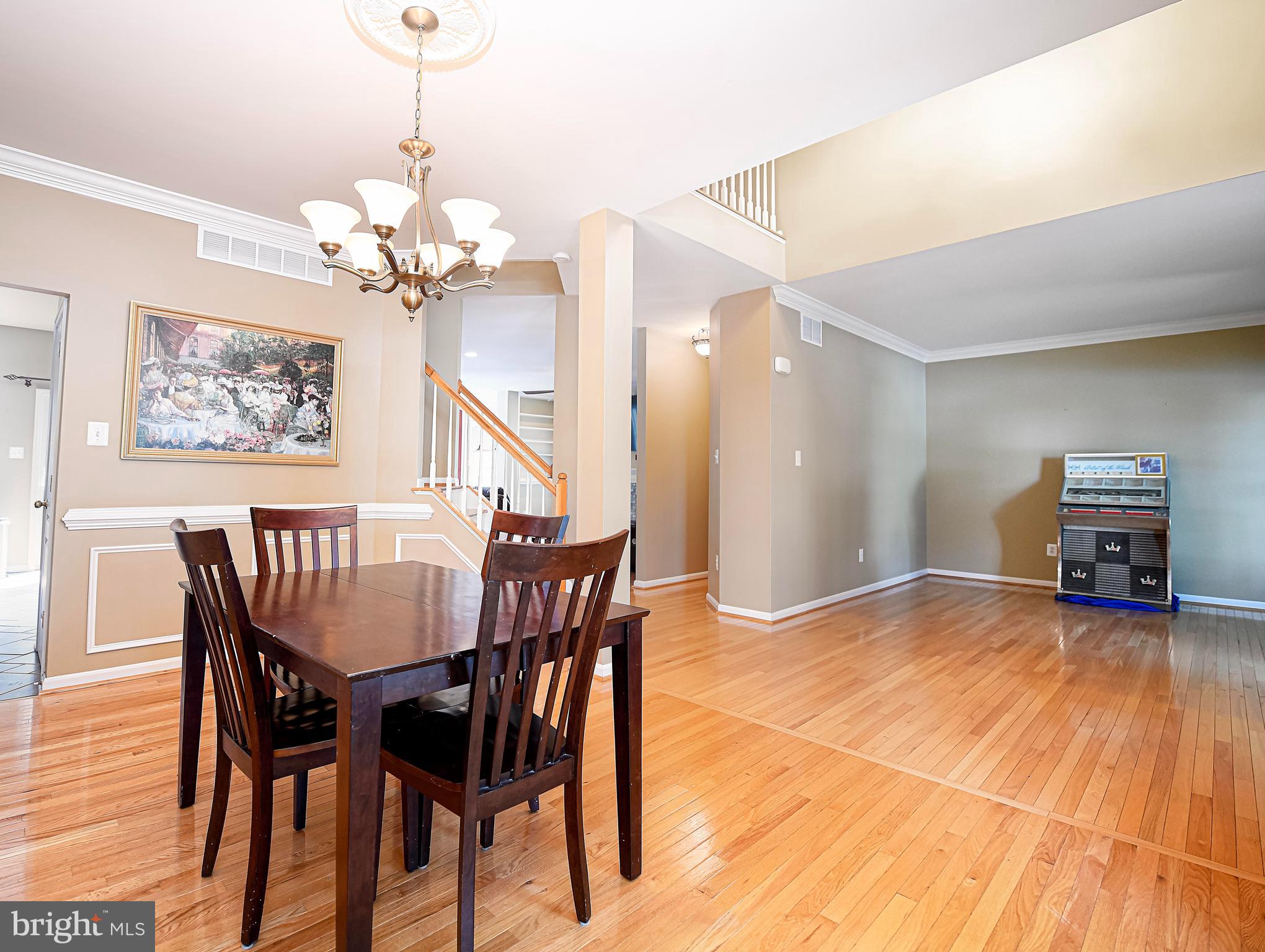 WEST VALLEY OAKS - Residential