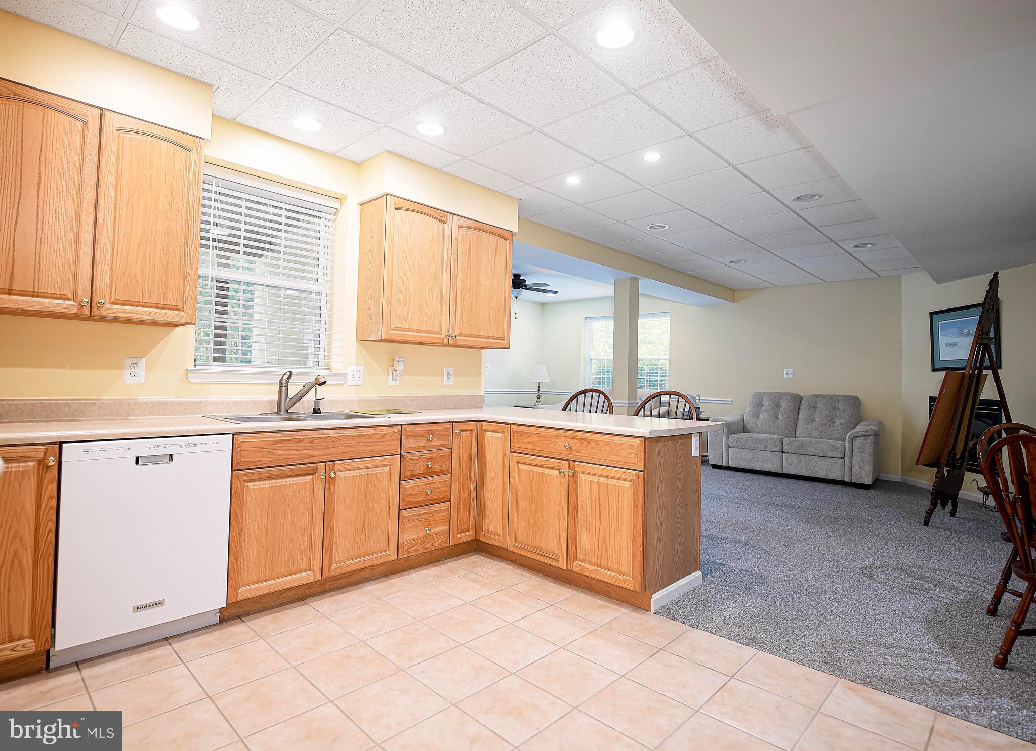 WEST VALLEY OAKS - Residential