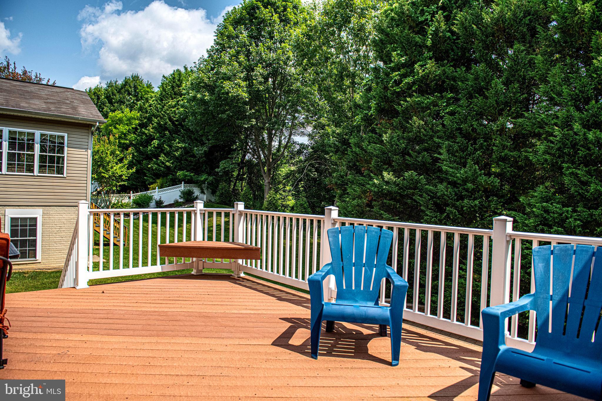 WEST VALLEY OAKS - Residential