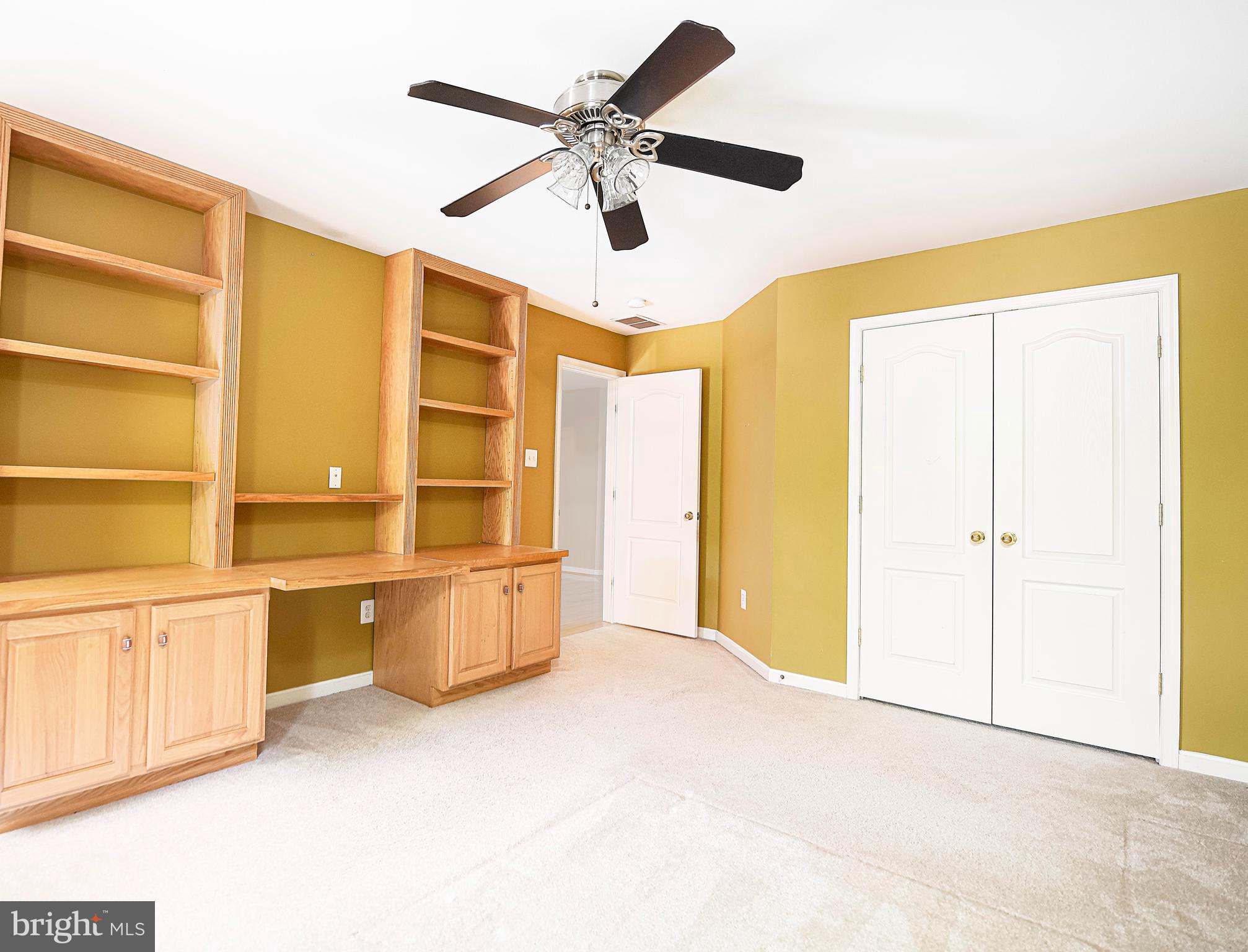 WEST VALLEY OAKS - Residential