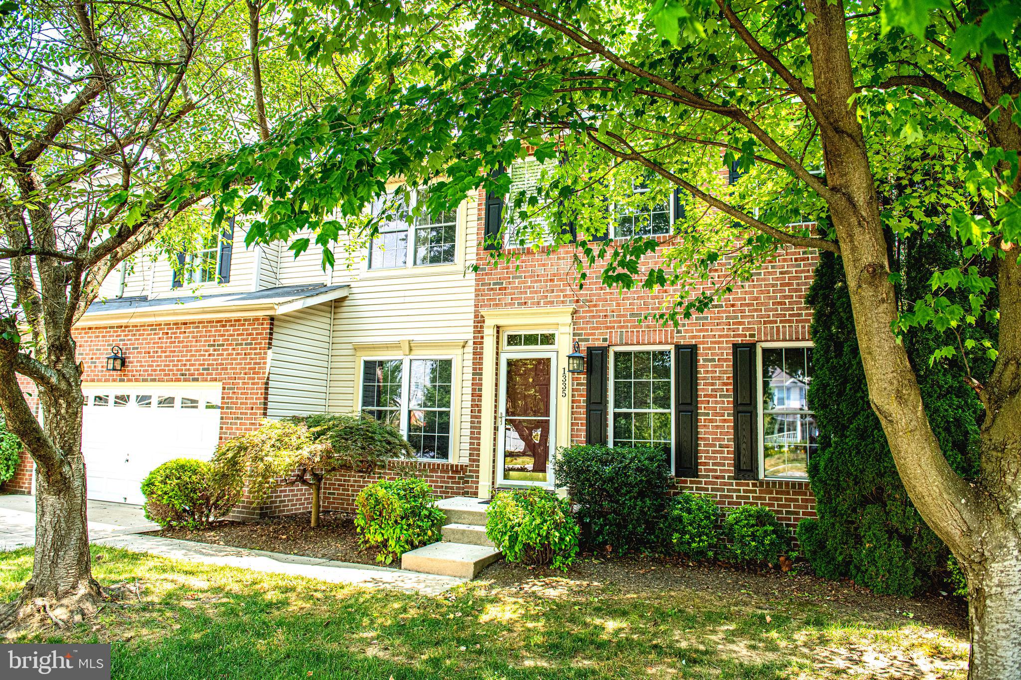 WEST VALLEY OAKS - Residential