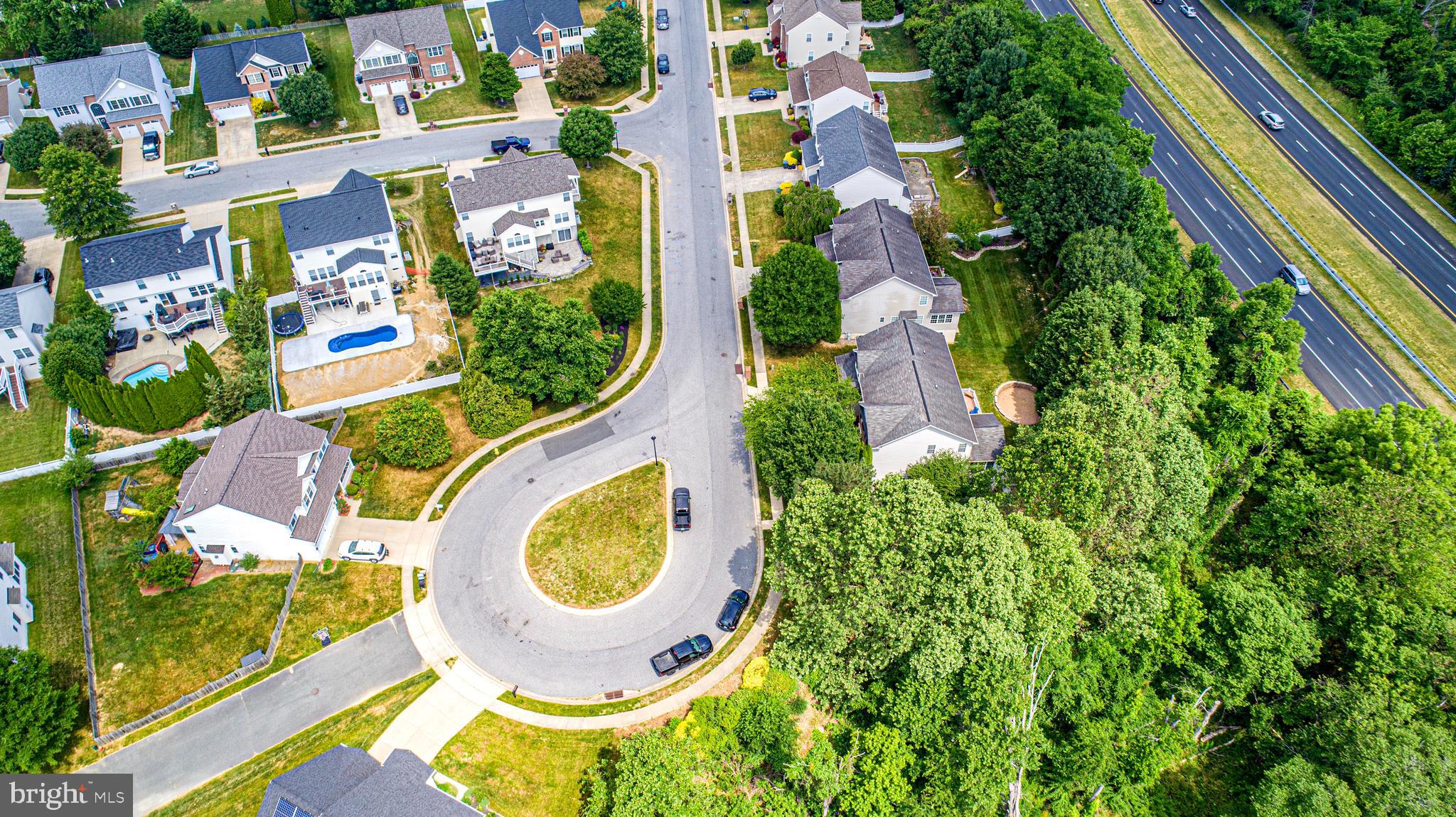 WEST VALLEY OAKS - Residential