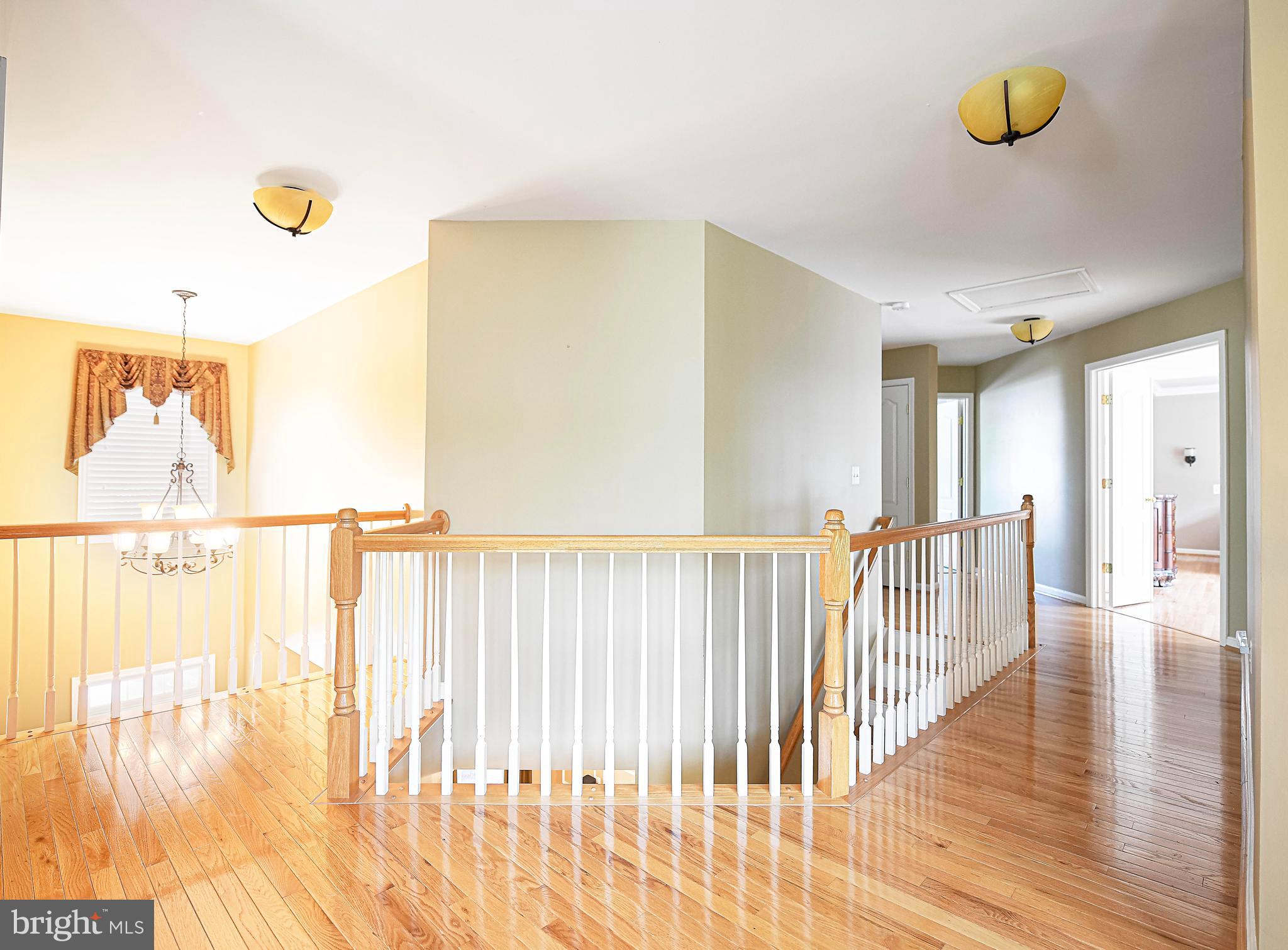 WEST VALLEY OAKS - Residential