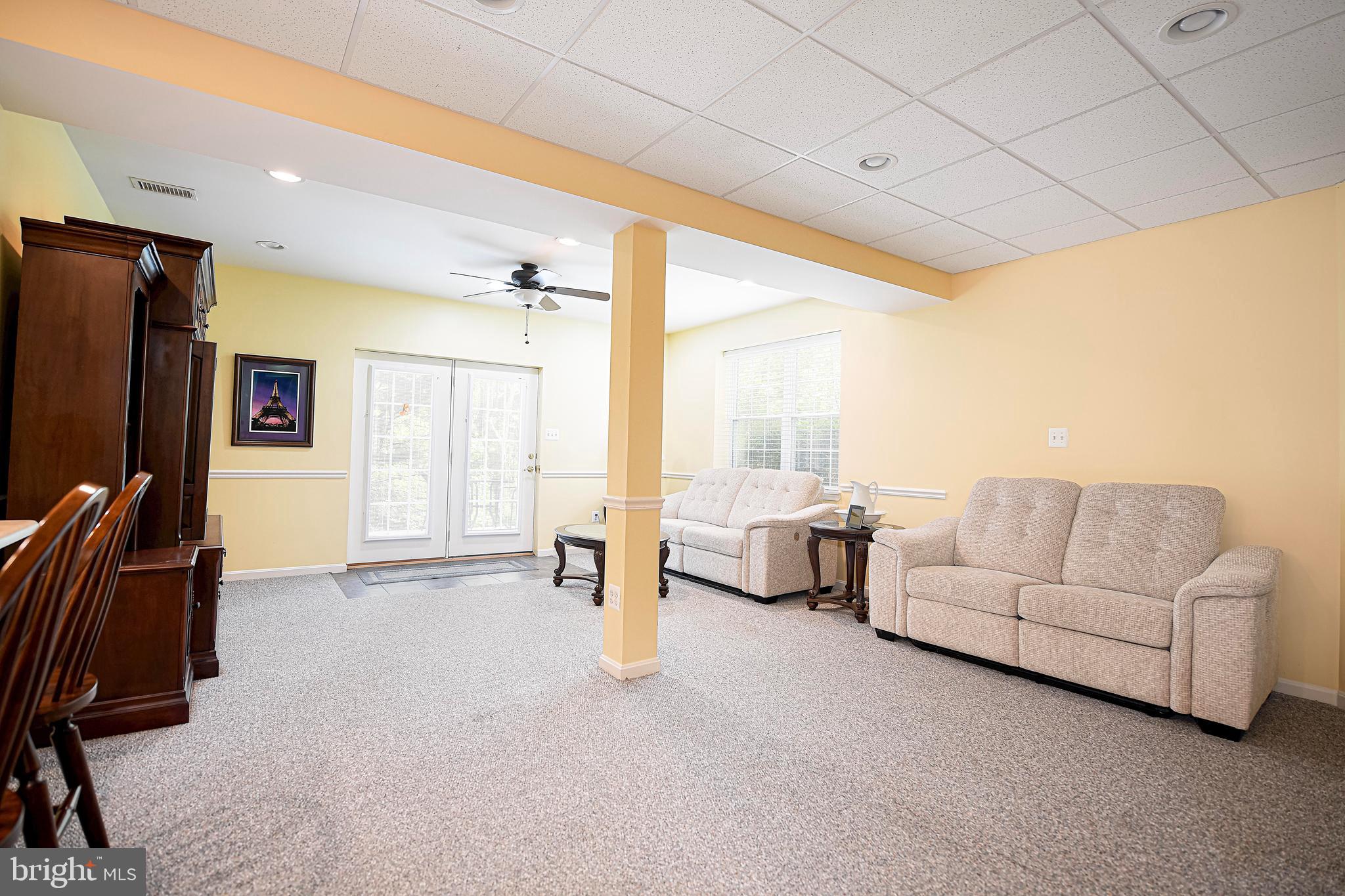 WEST VALLEY OAKS - Residential