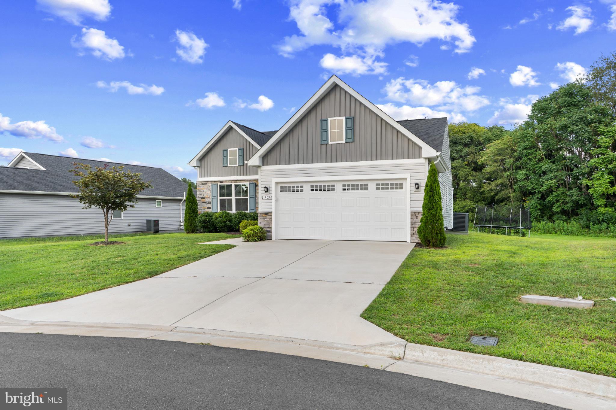 11323 SHAMROCK LANE