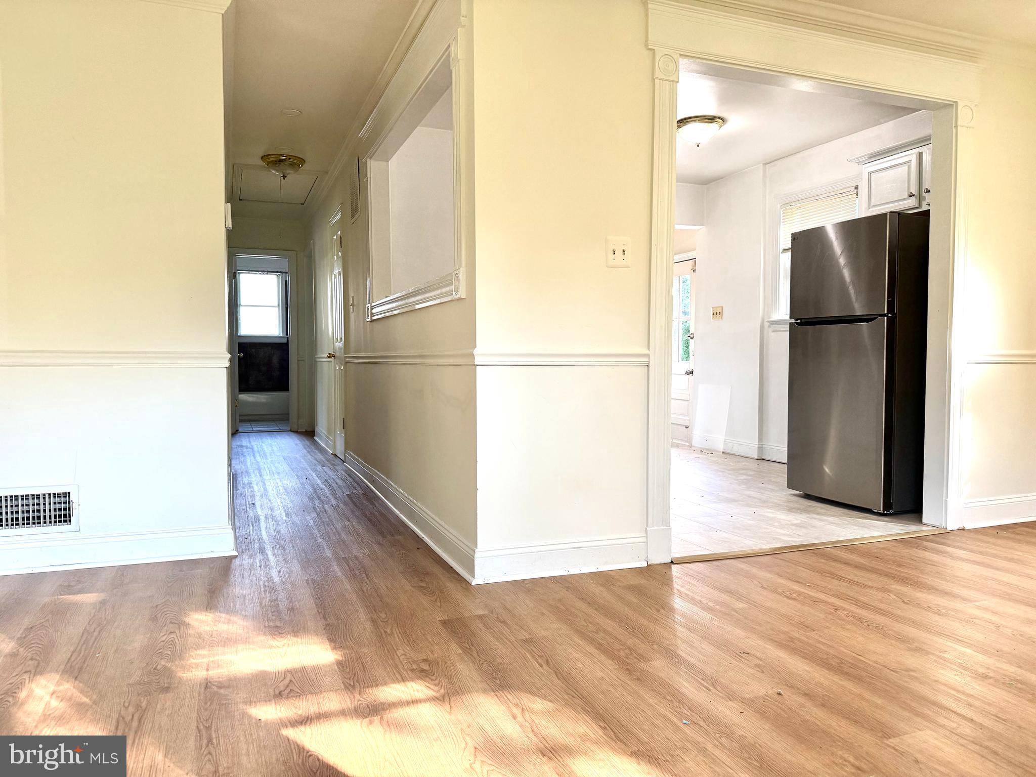 1606 THOMAS ROAD