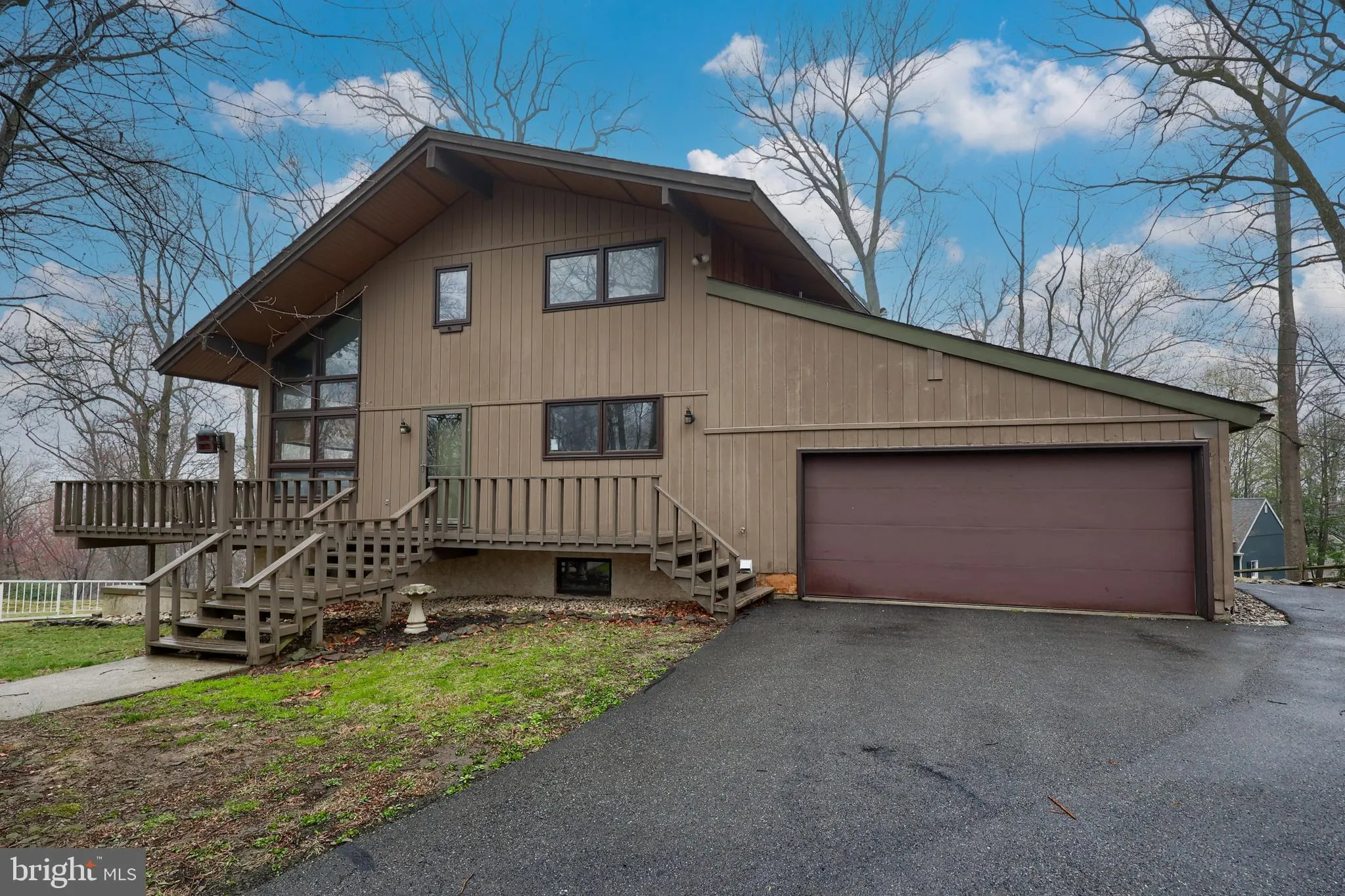 Lancaster, Pennsylvania 17601, United States, 5 Bedrooms Bedrooms, ,3 BathroomsBathrooms,Residential,Active,102856