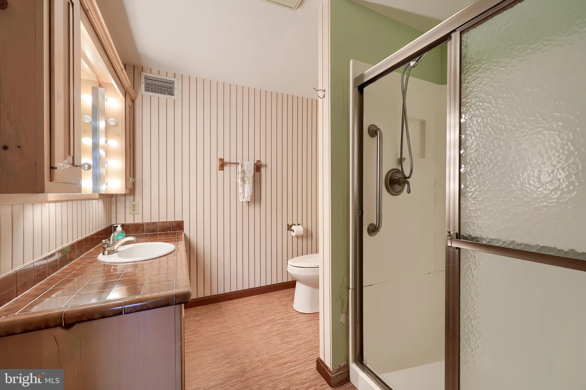 Lancaster, Pennsylvania 17601, United States, 5 Bedrooms Bedrooms, ,3 BathroomsBathrooms,Residential,Active,102856