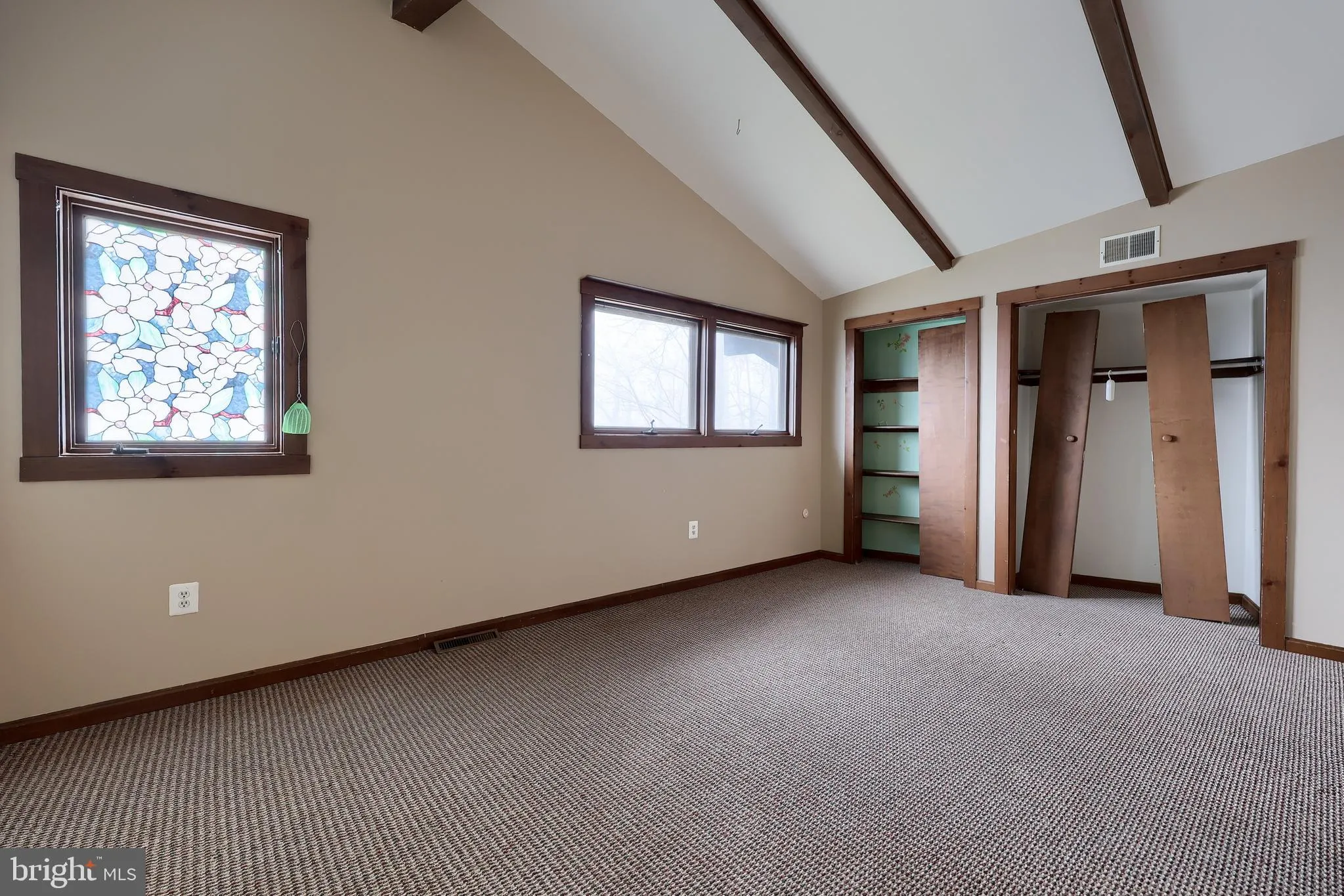 Lancaster, Pennsylvania 17601, United States, 5 Bedrooms Bedrooms, ,3 BathroomsBathrooms,Residential,Active,102856