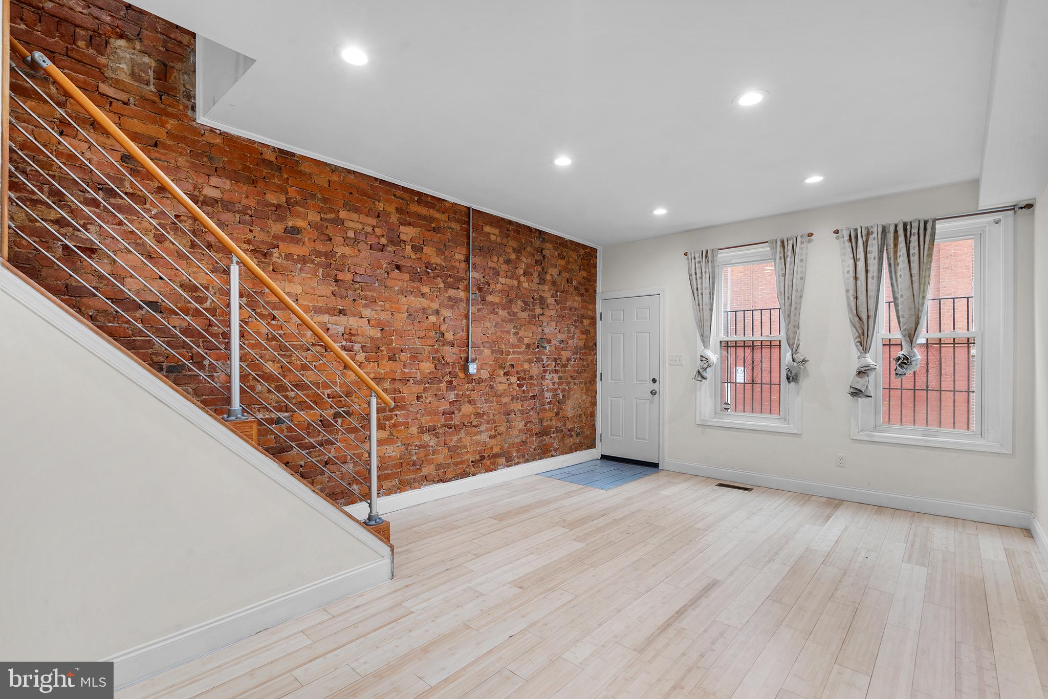 BREWERYTOWN - Residential Lease