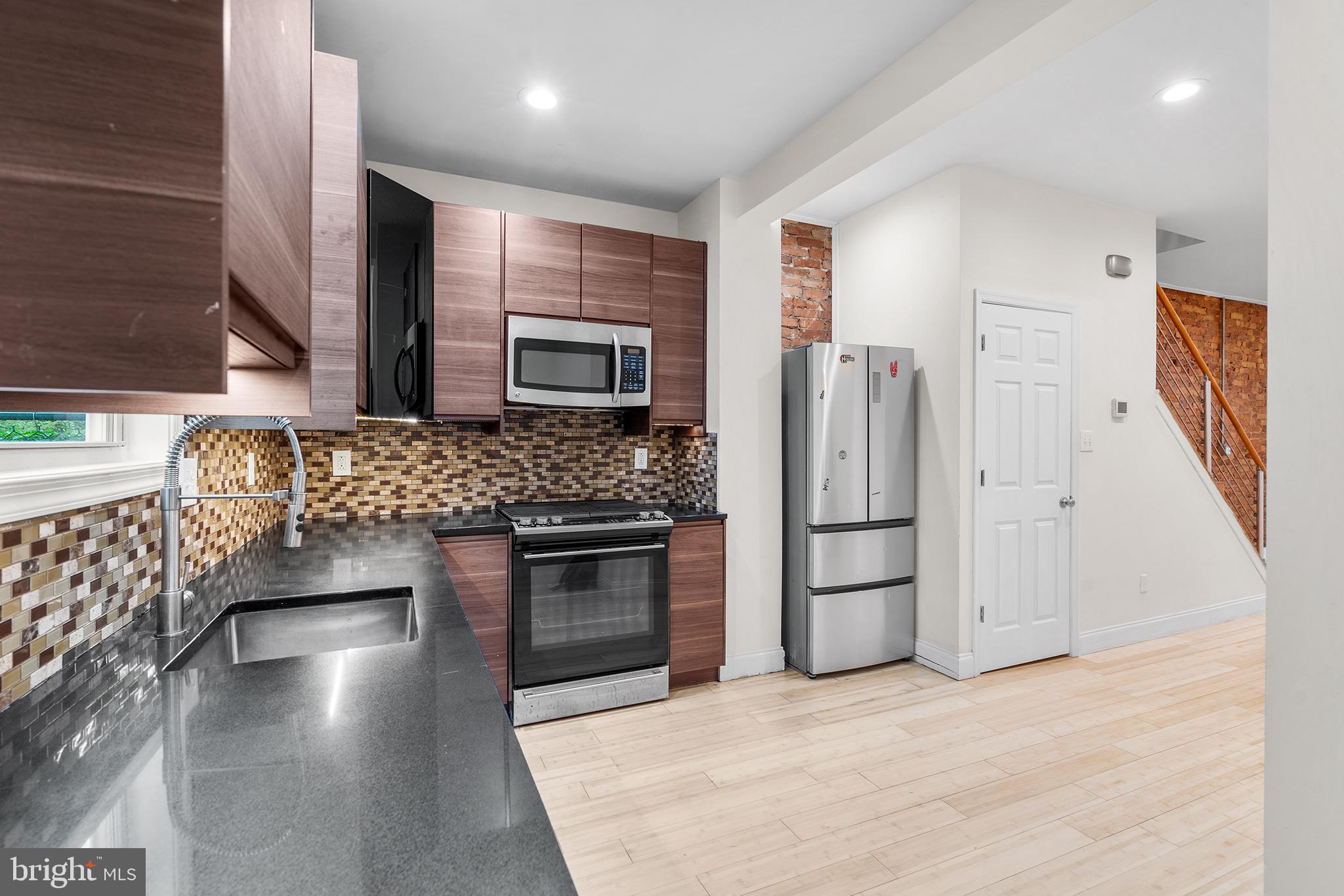 BREWERYTOWN - Residential Lease