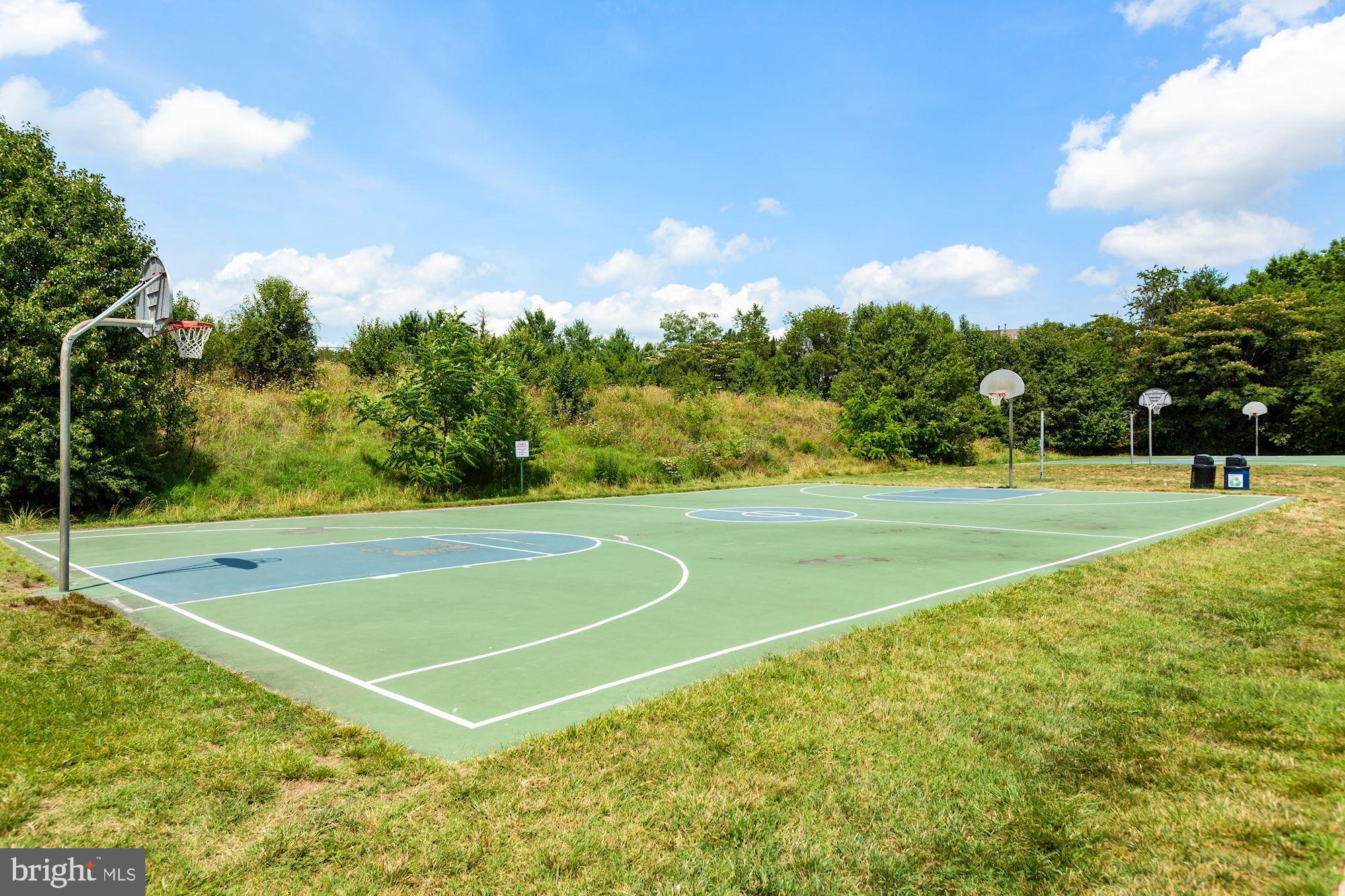 MANCHESTER LAKES - Residential