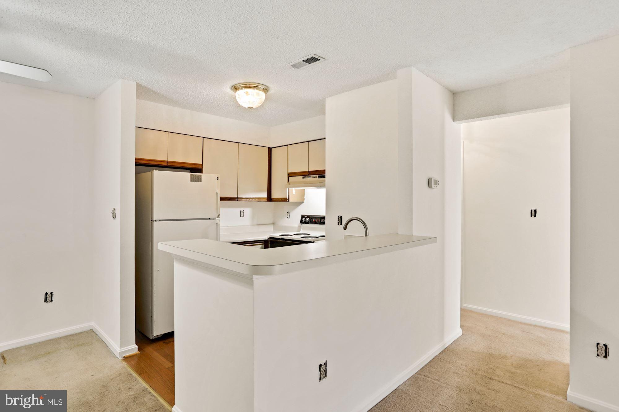 MANCHESTER LAKES - Residential